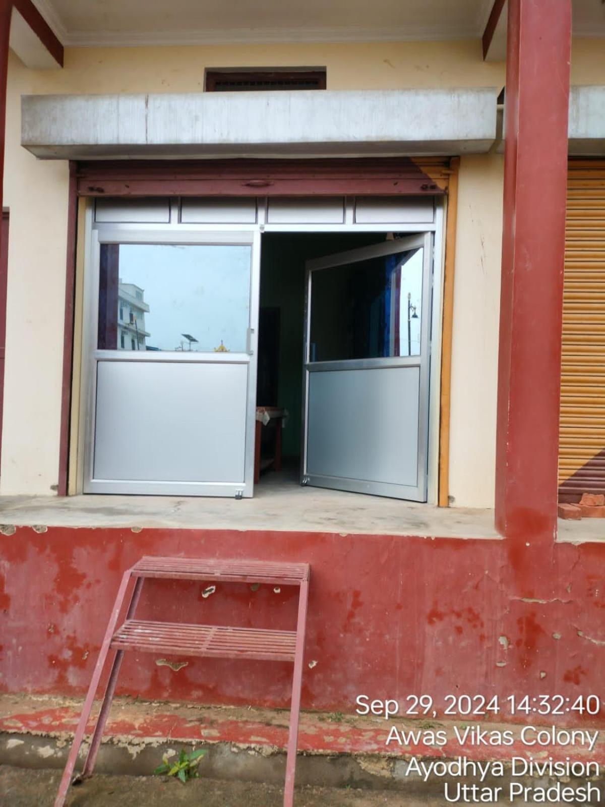 Om & Aditya paying guest house view 4