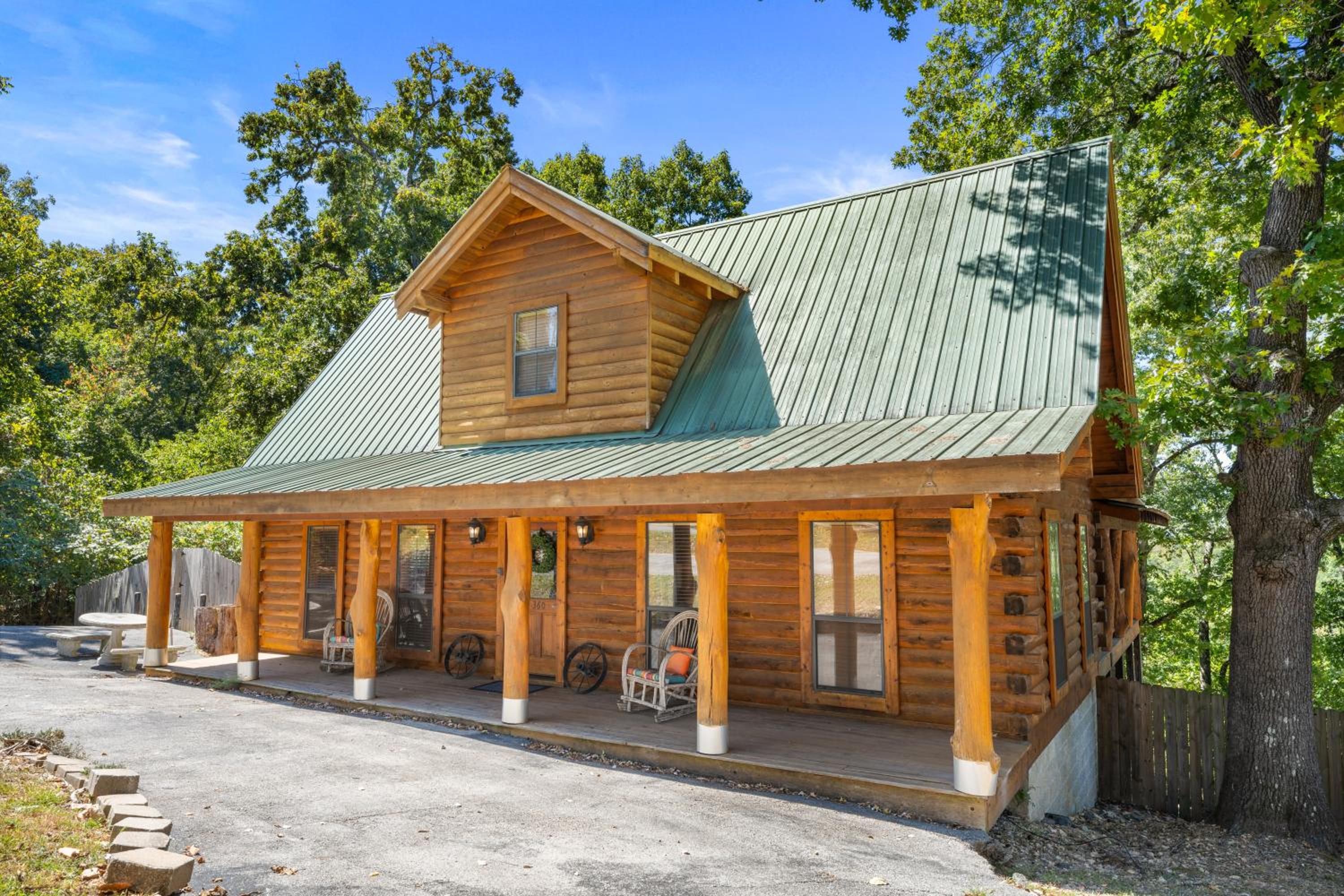 The Lazy K Cabin cabin view 4