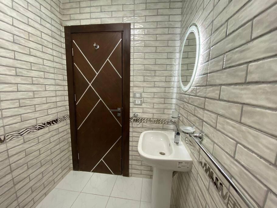 Luxury 3 bedrooms 2 bathrooms