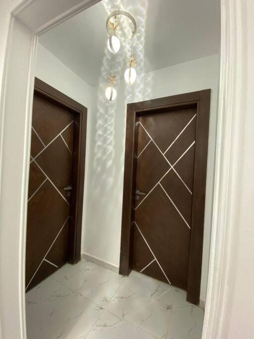 Luxury 3 bedrooms 2 bathrooms