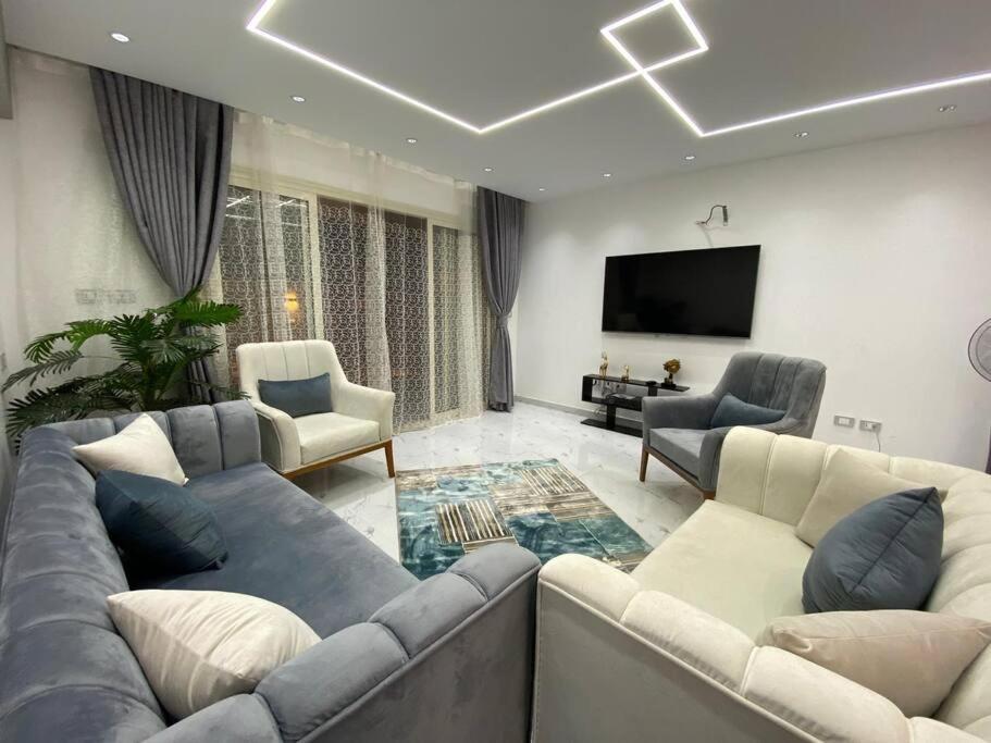Luxury 3 bedrooms 2 bathrooms