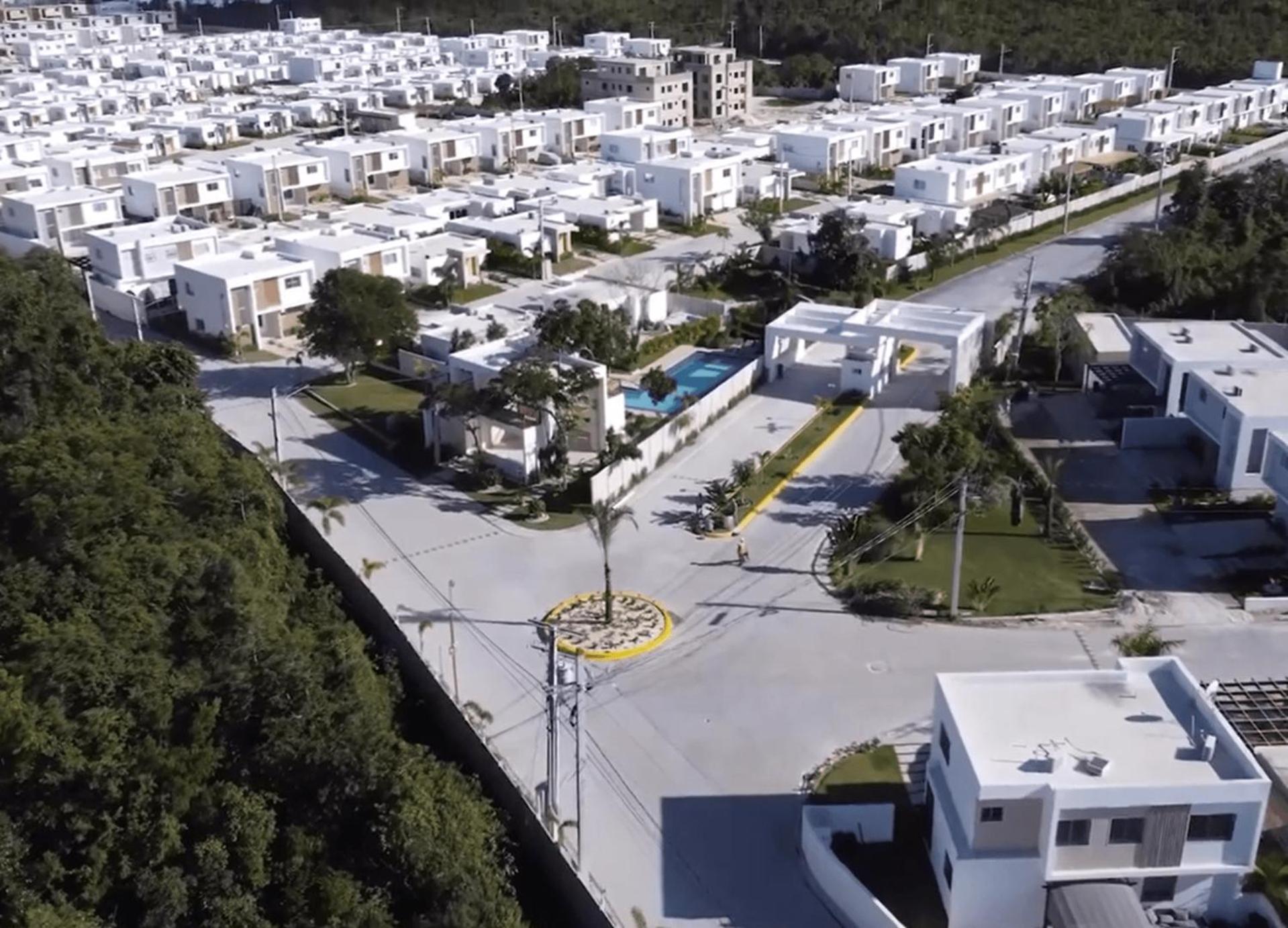 Cozy private villa in Primaveral II Residences