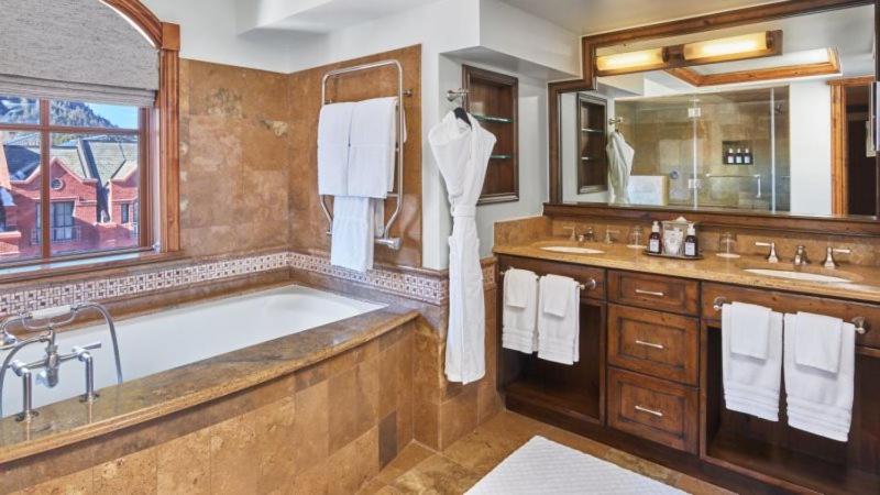 Aspen St Regis Residence Club 3 Bedroom