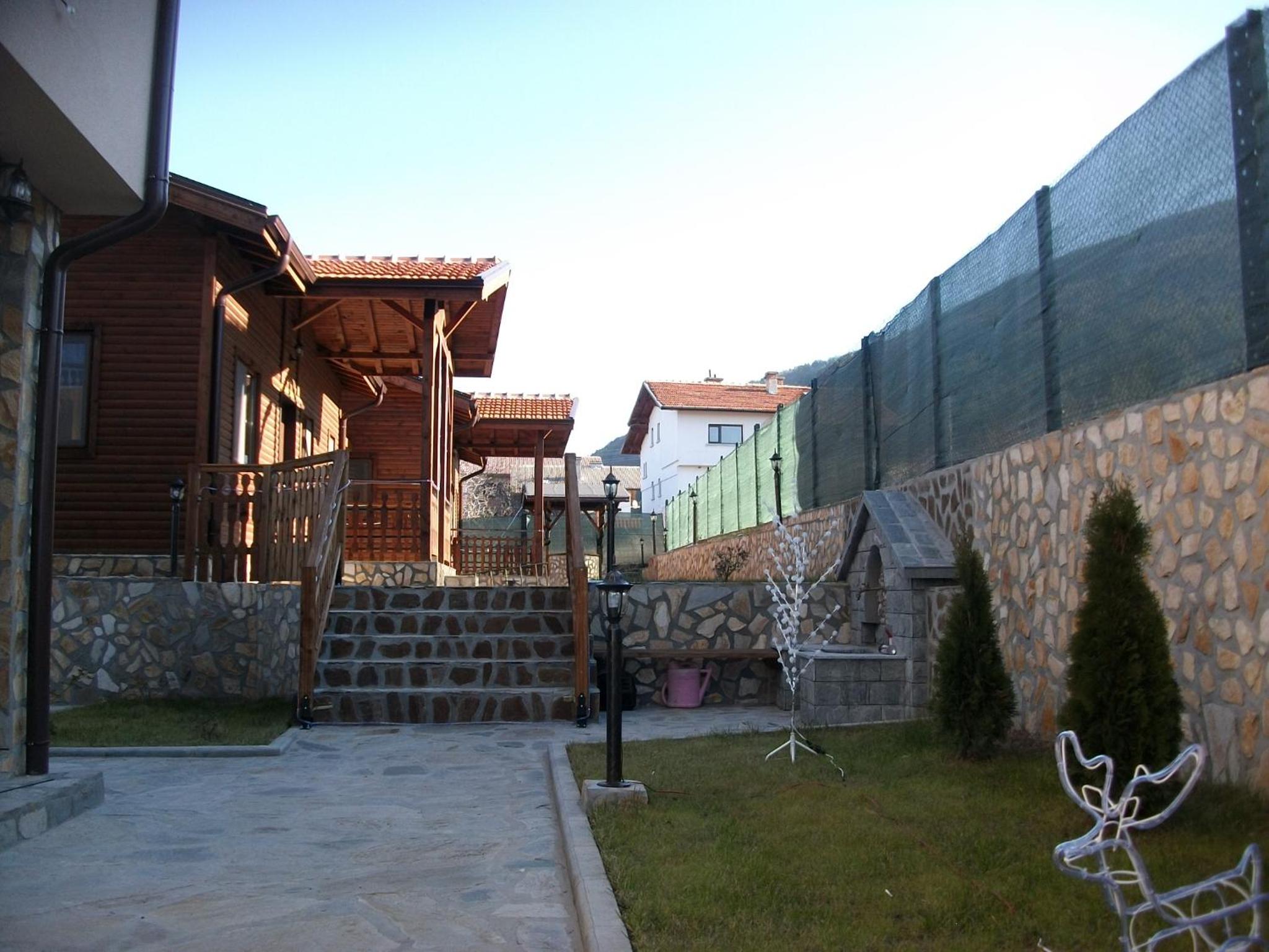 Andreevite Houses