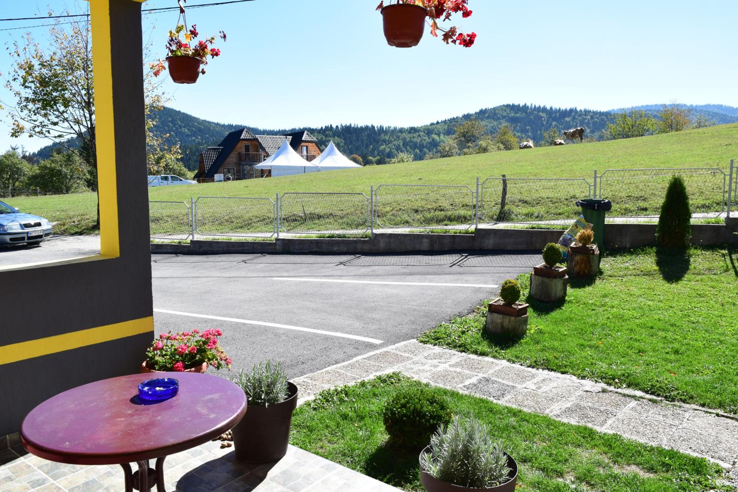 Apartmani NINA Zlatar view 3