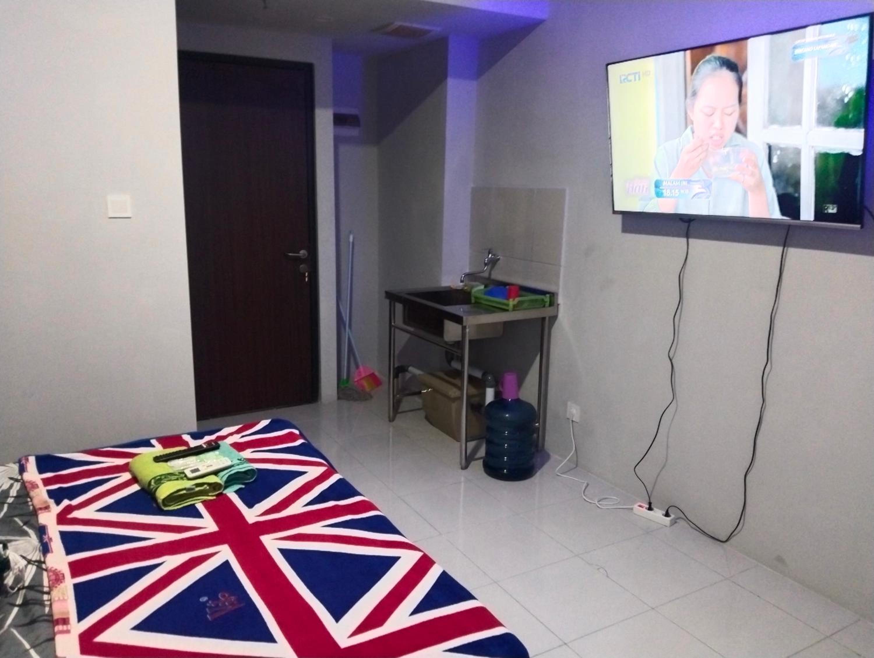 Apartemen Riverdale Cikarang Cibitung by gina room view 4