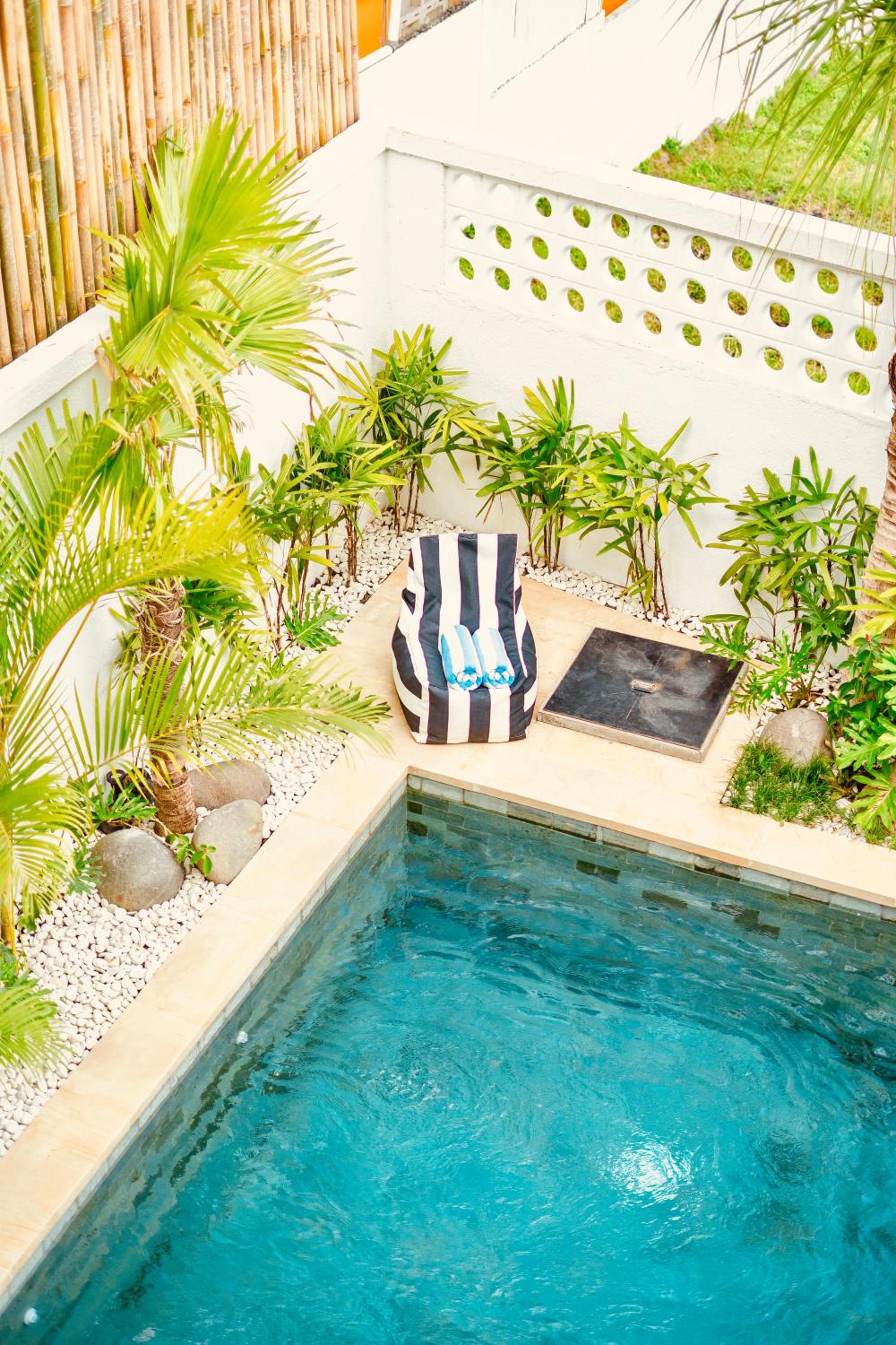 Sunville Villas Brand new 3 bedrooms canggu view 3