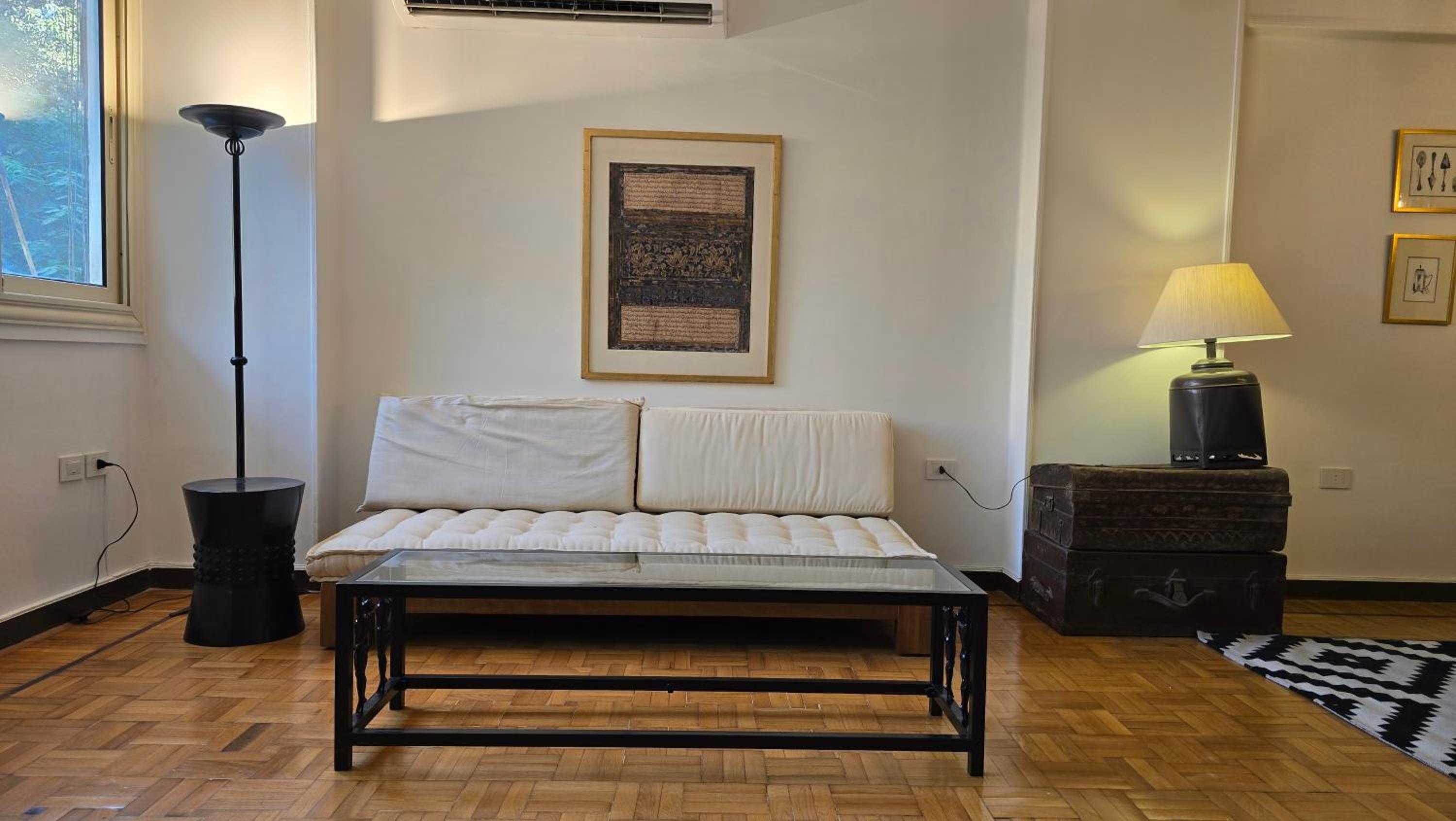 Walnut Apartment