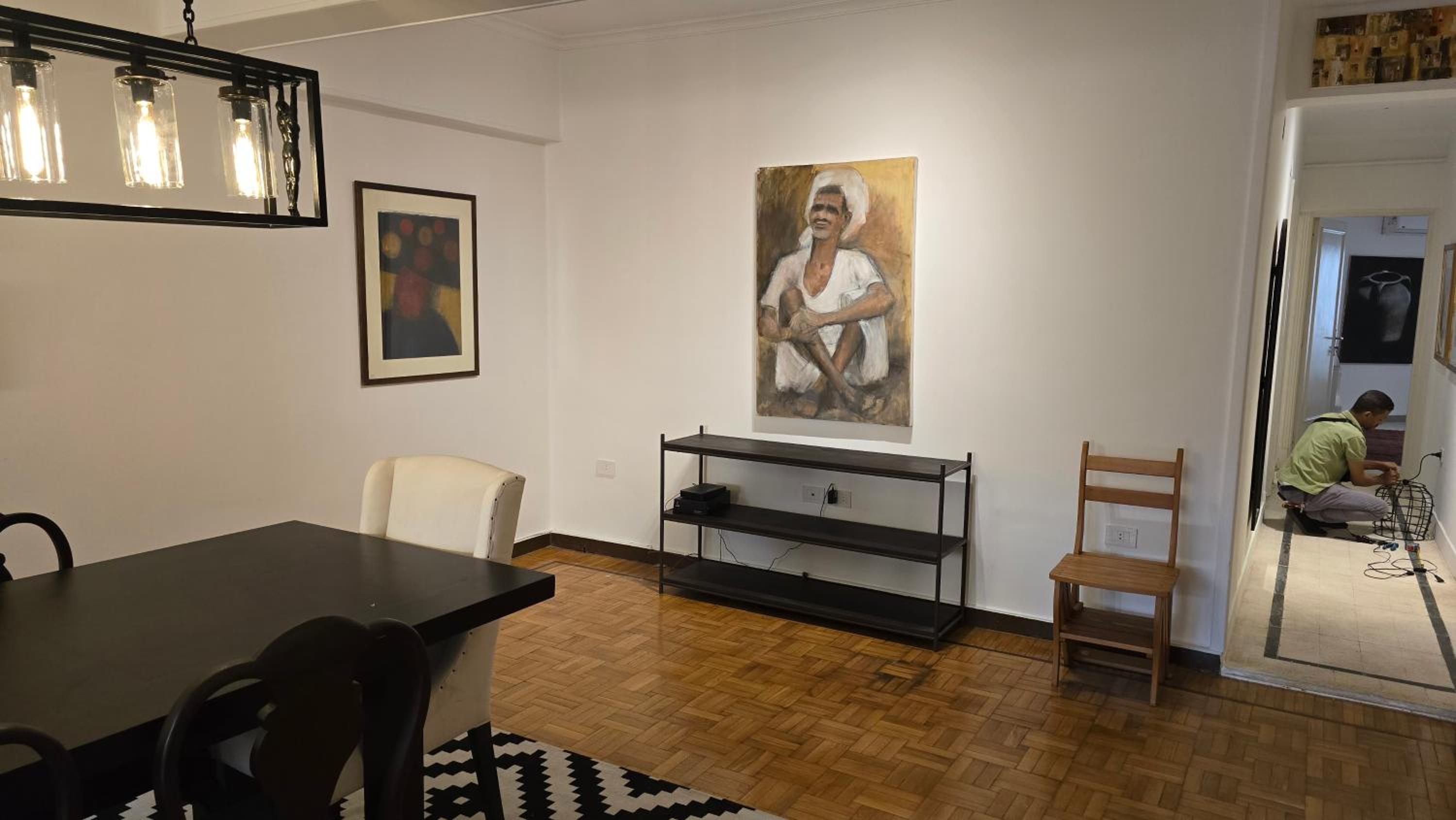 Walnut Apartment