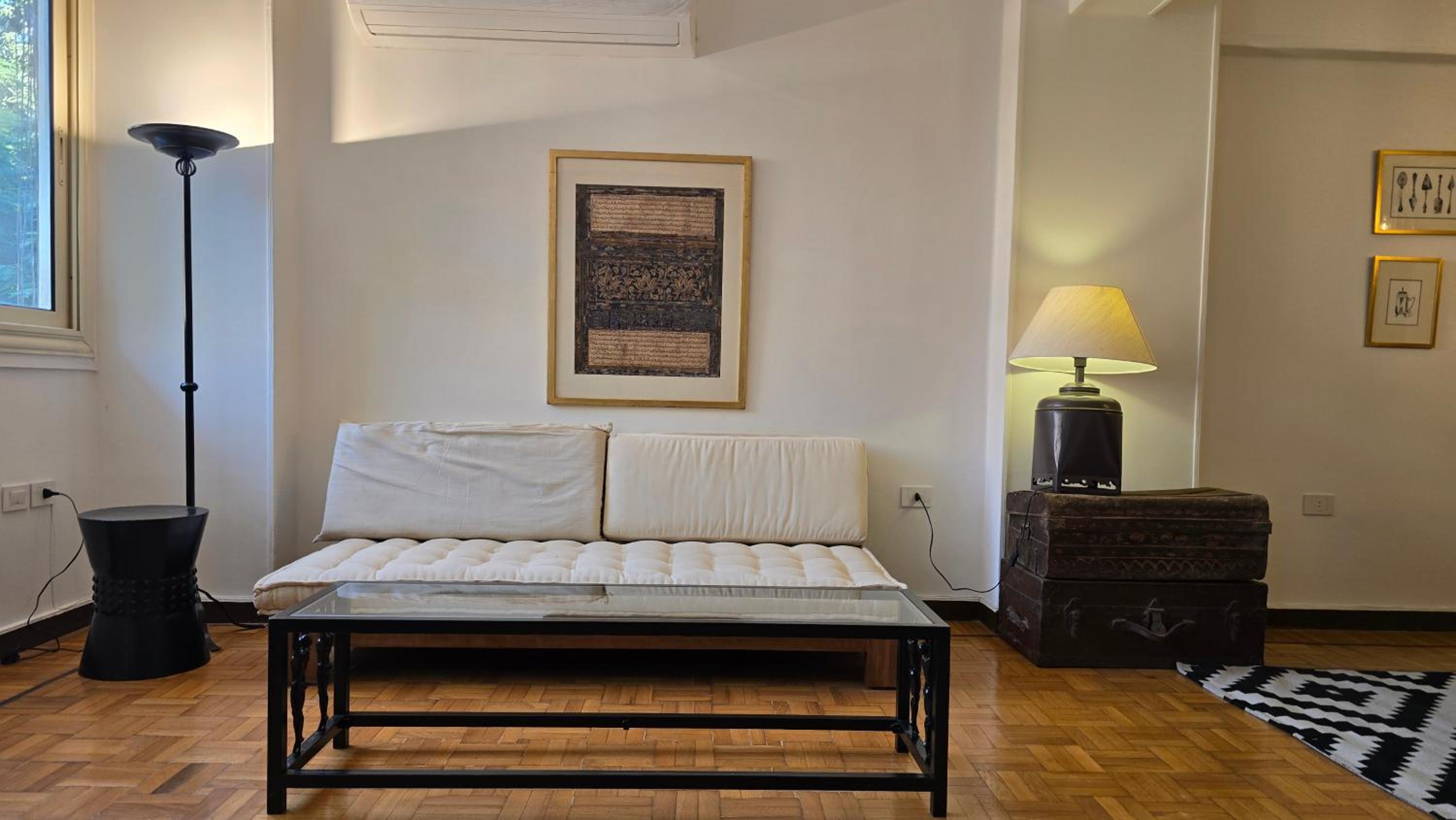 Walnut Apartment