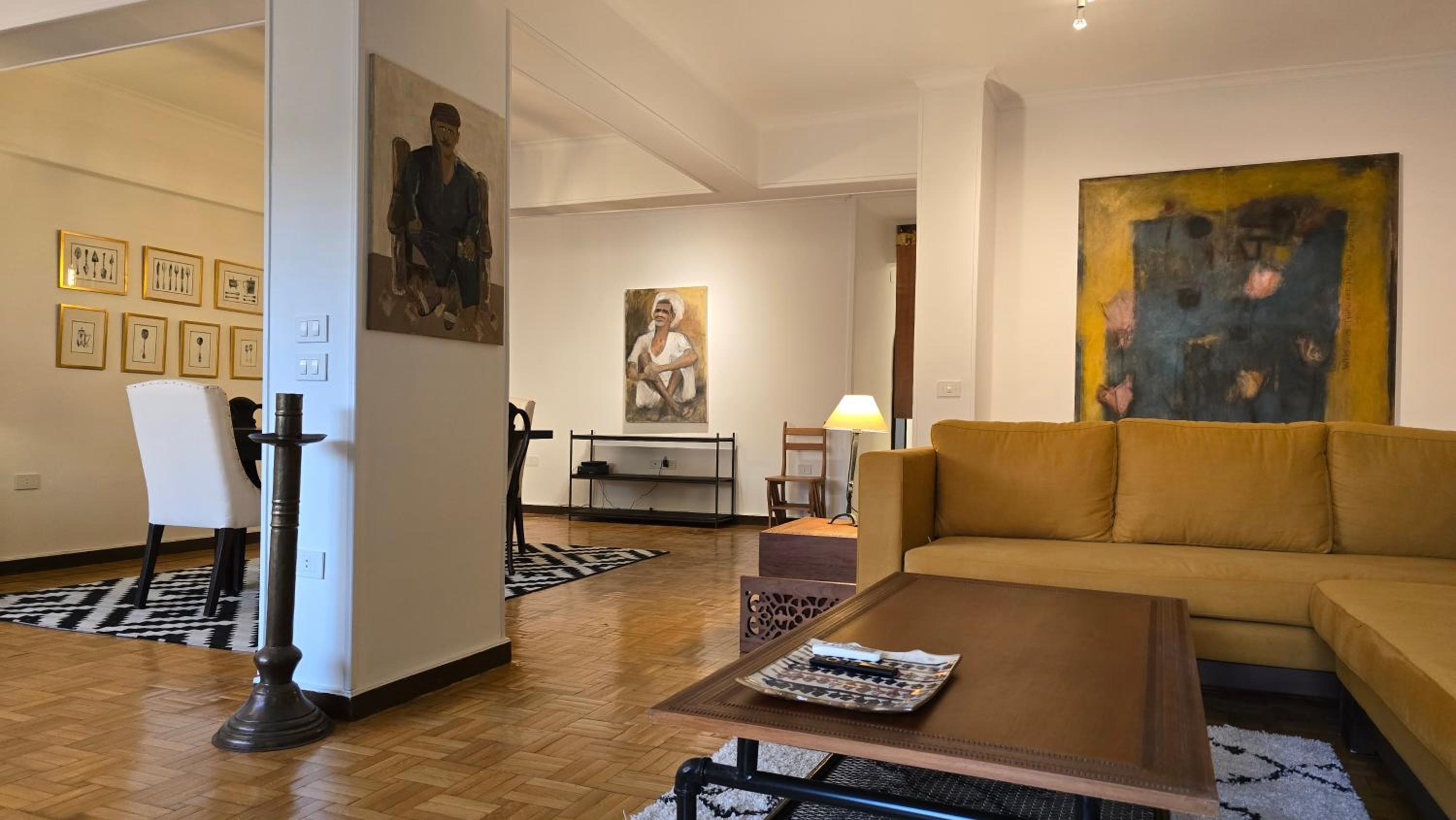 Walnut Apartment