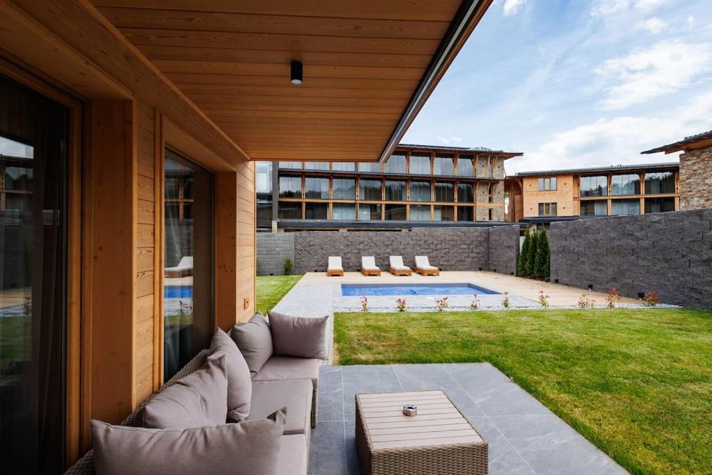 Prestigious Luxury Villa with private pool in the heart of Pirin