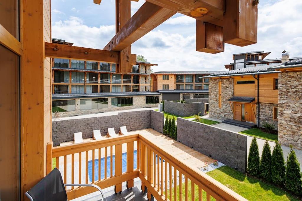 Prestigious Luxury Villa with private pool in the heart of Pirin