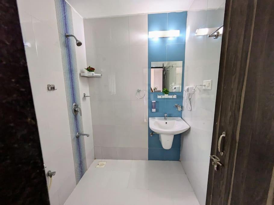 Goa Beach Apartments view 3