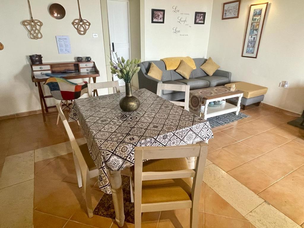 'I Folia' Village house with roof garden and terrace