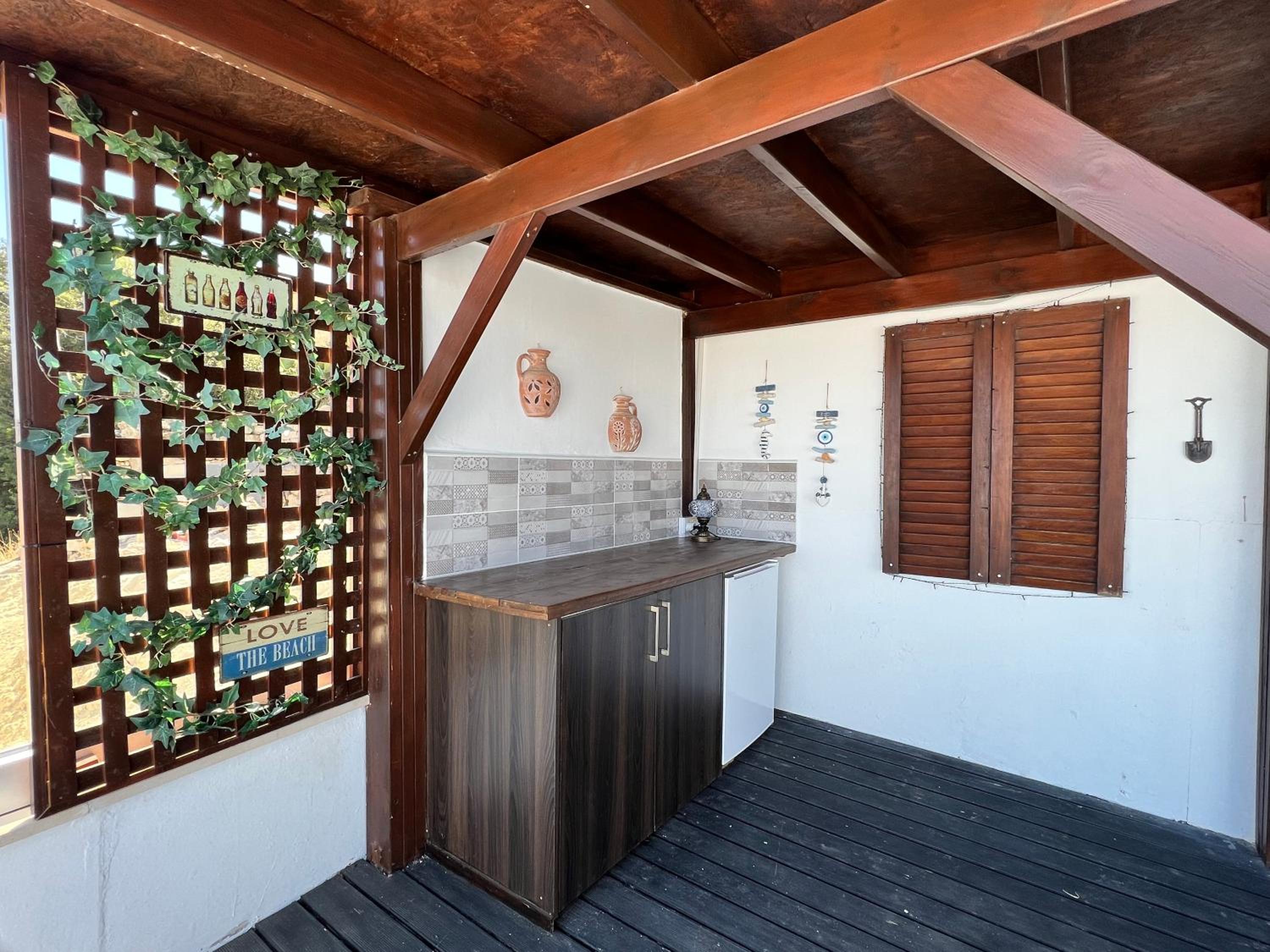 'I Folia' Village house with roof garden and terrace