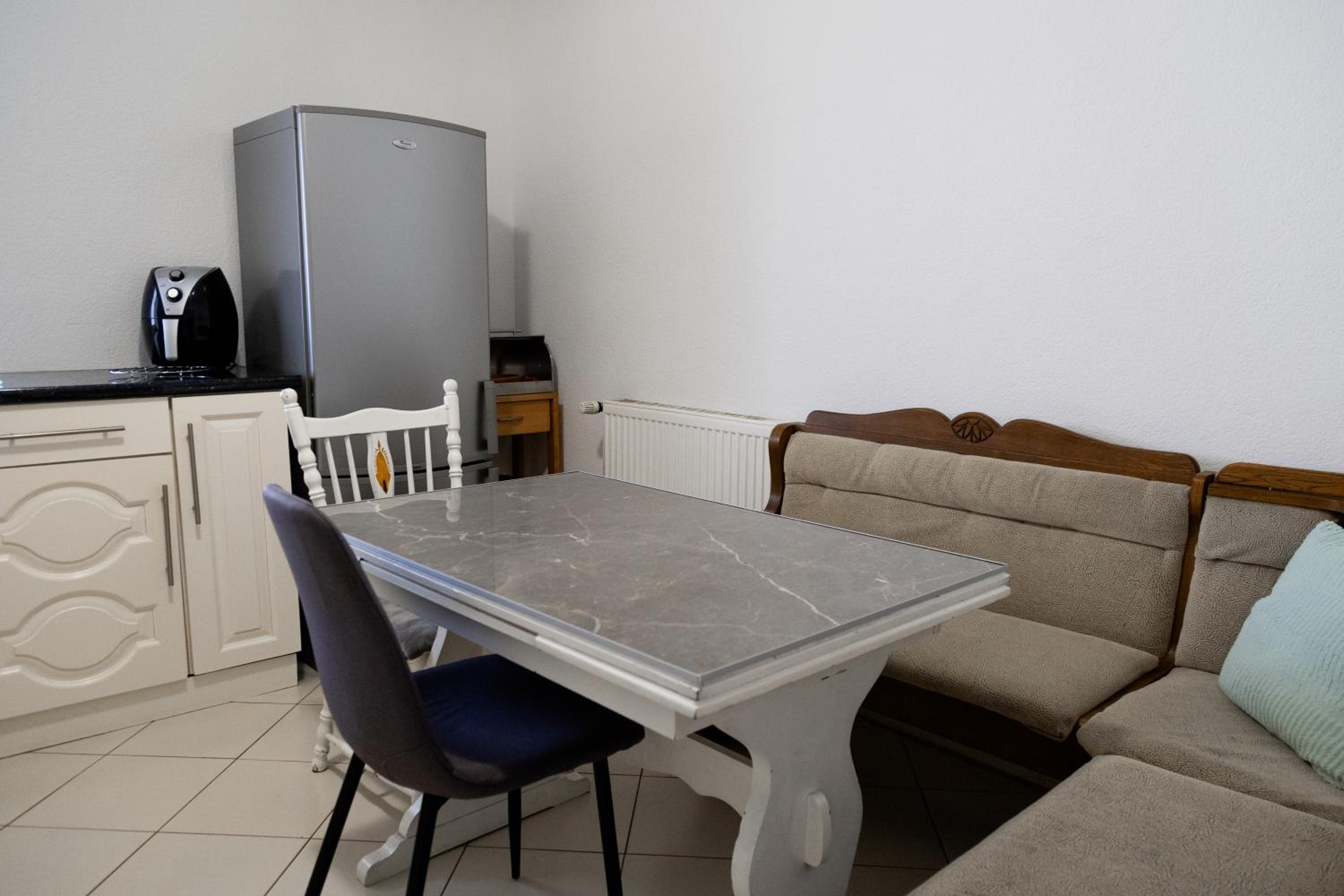 Leon Apartmani