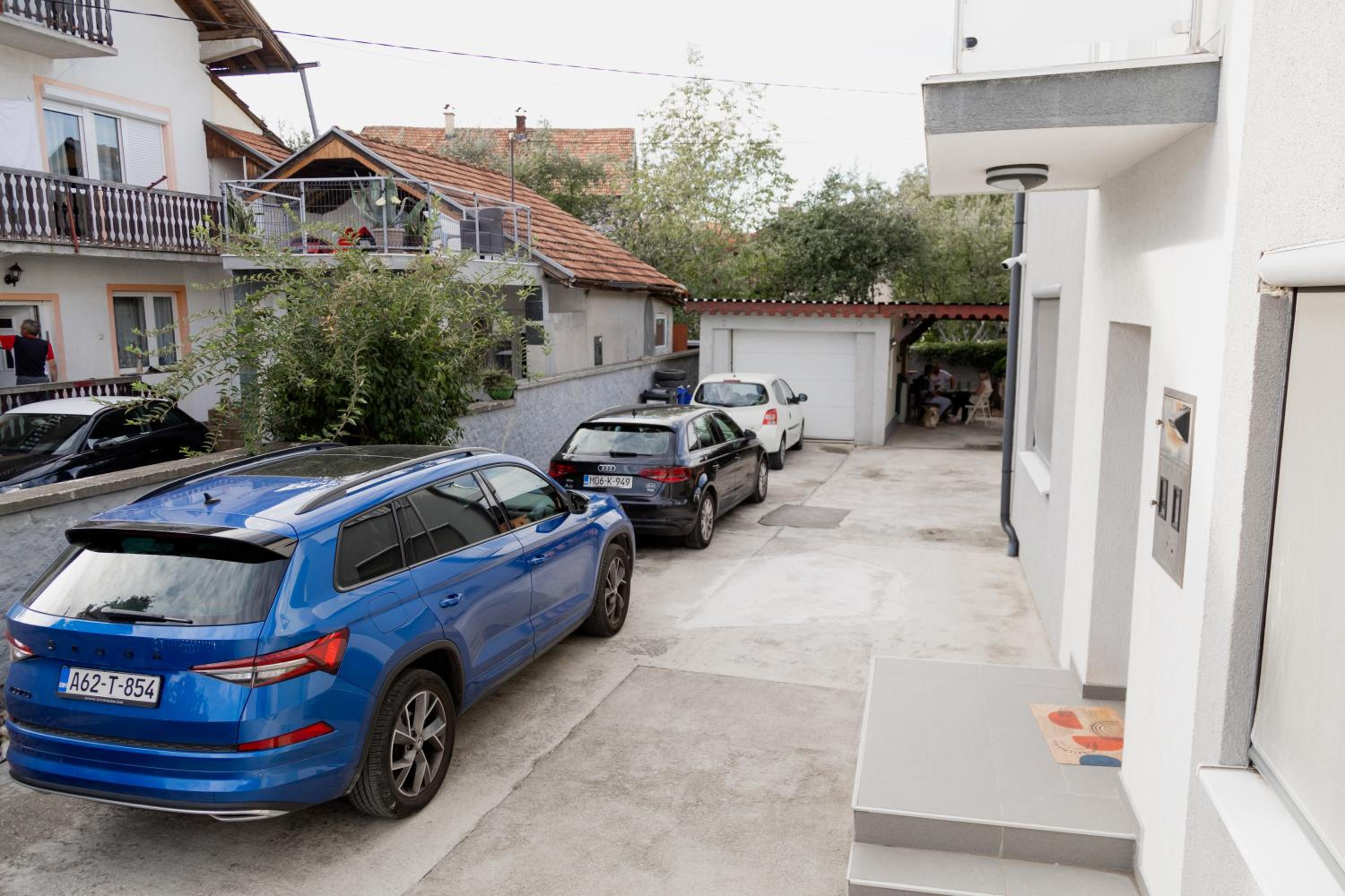Leon Apartmani