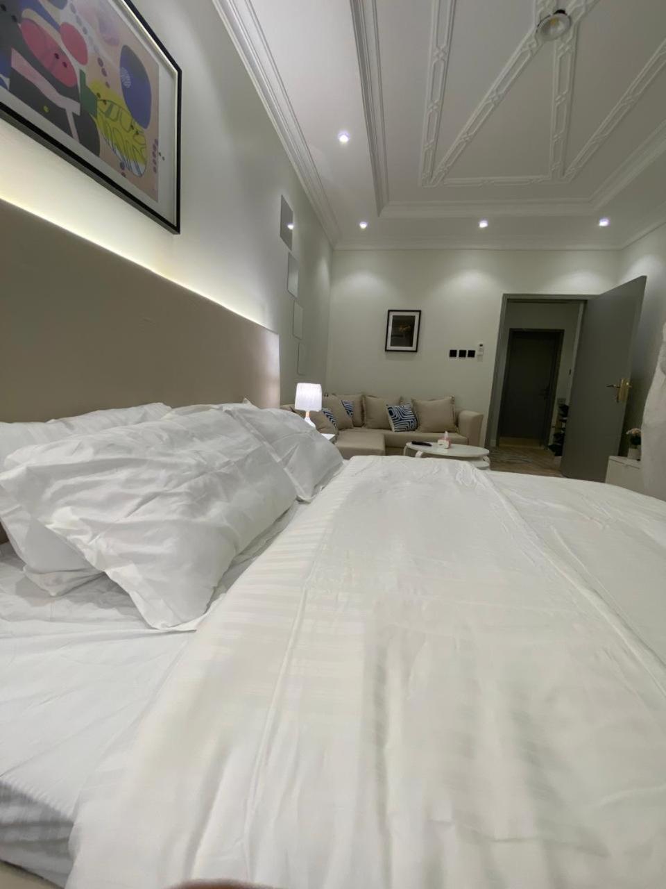 Luxury Suite