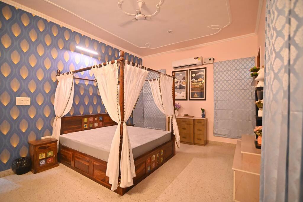 Flamingo Villa