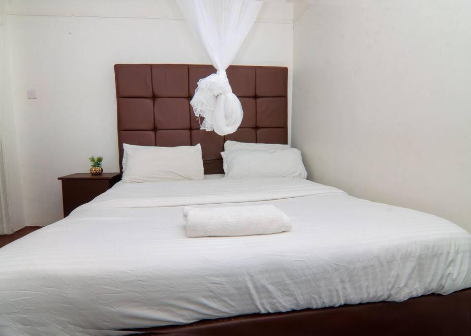 Enkaji Homestay 1 Bedroom Apartment Naivasha view 3