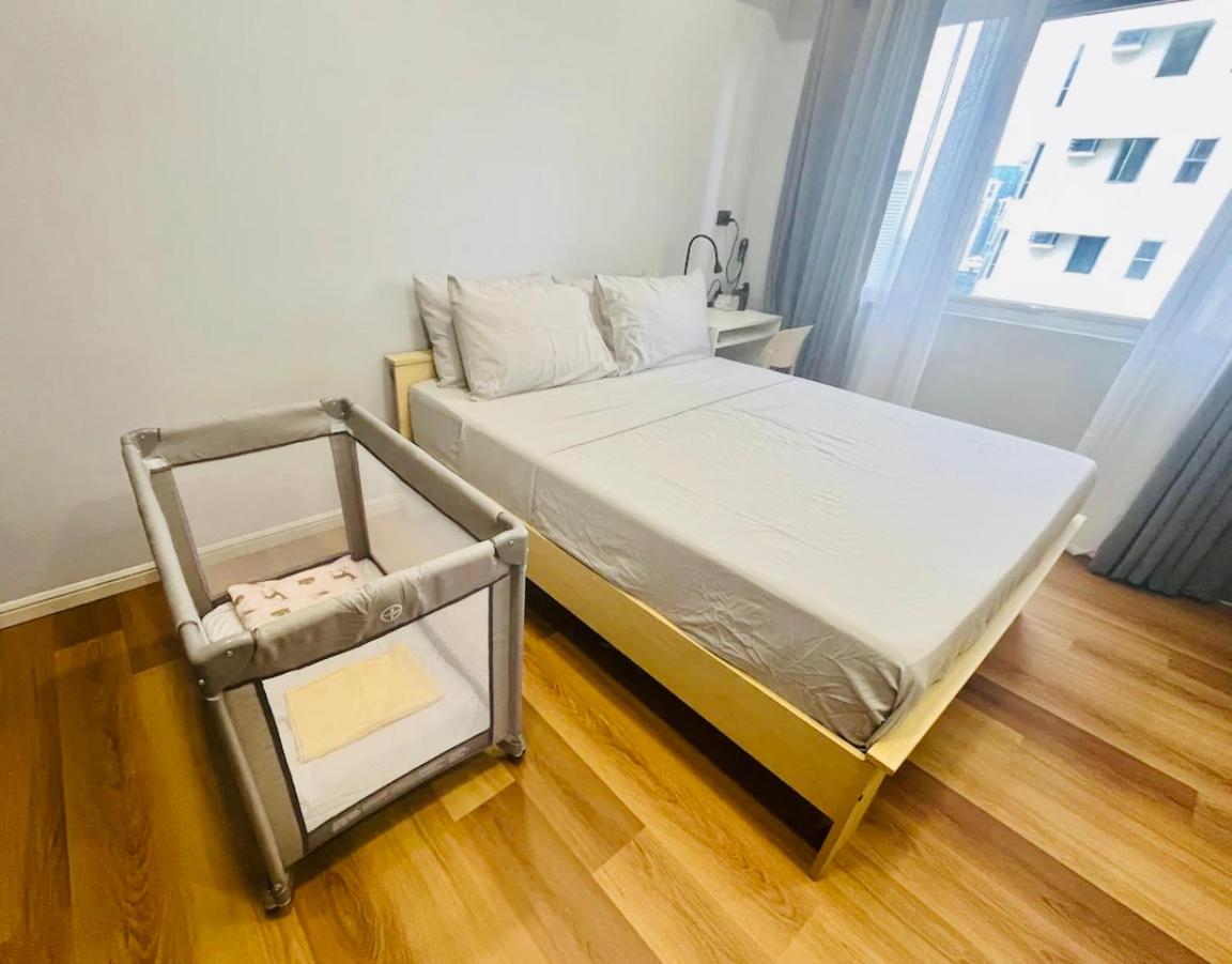 Cozy and Spacious Studio at SOMA BGC Near SM Aura and Bonifacio High Street view 2