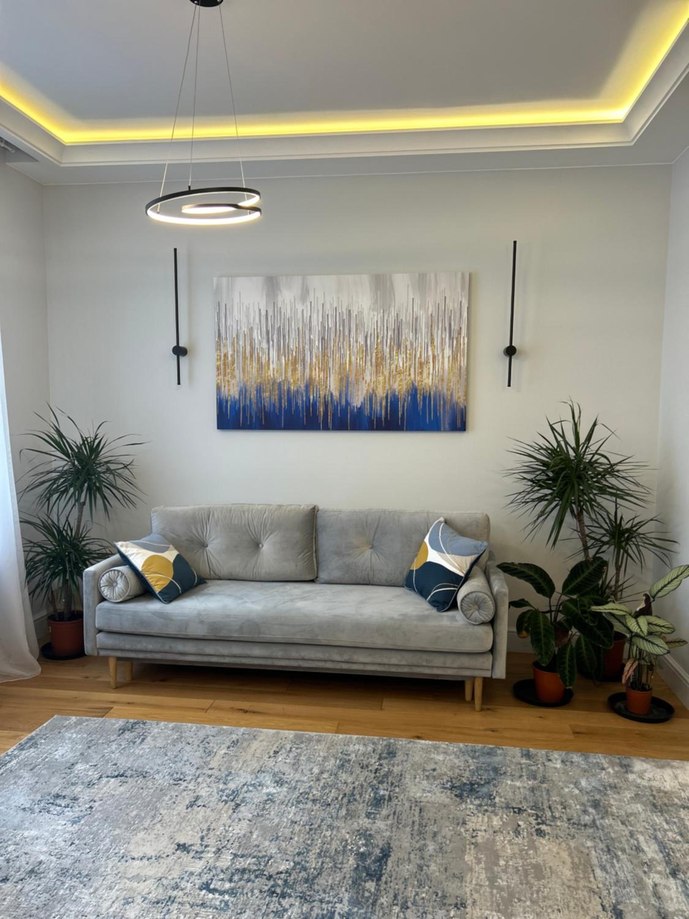 Stylish One Bed Flat in Paddington Pool and gym next door Free secure underground parking nearby