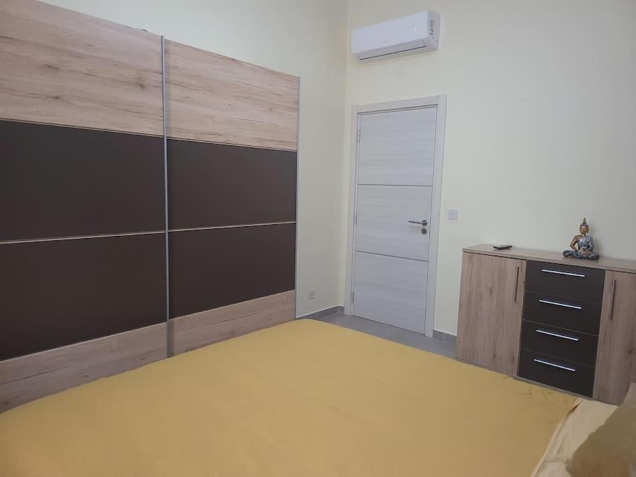 Awesome Balluta Bay View Apartment photo 4
