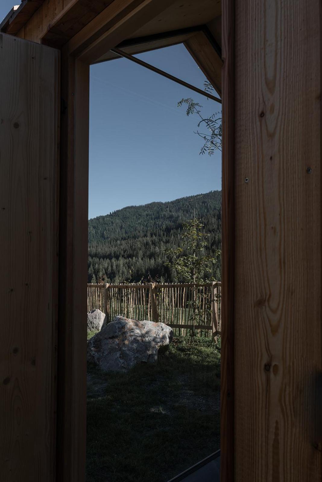 Mountain Hideway Birgkar