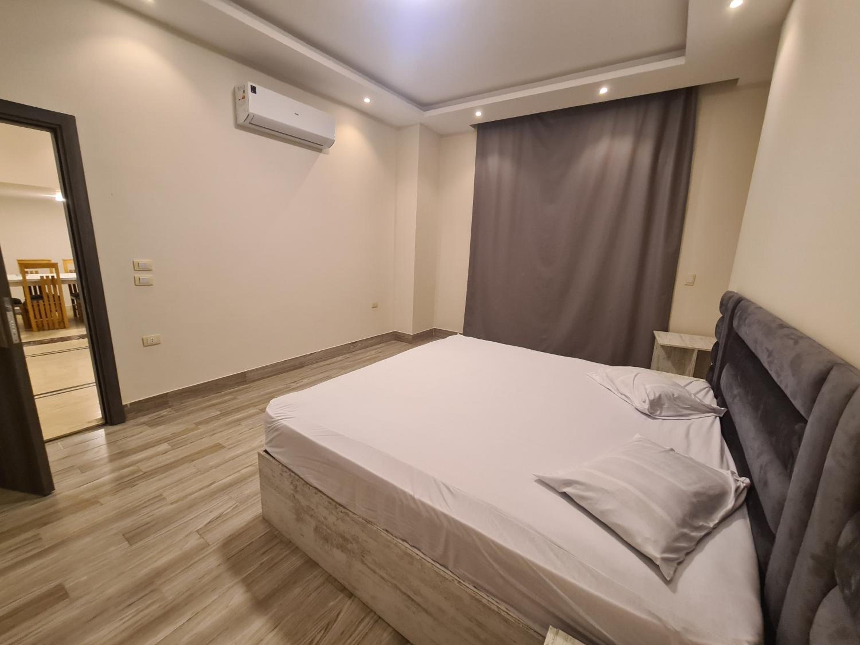 Garden 2BR in Nakhil Compound