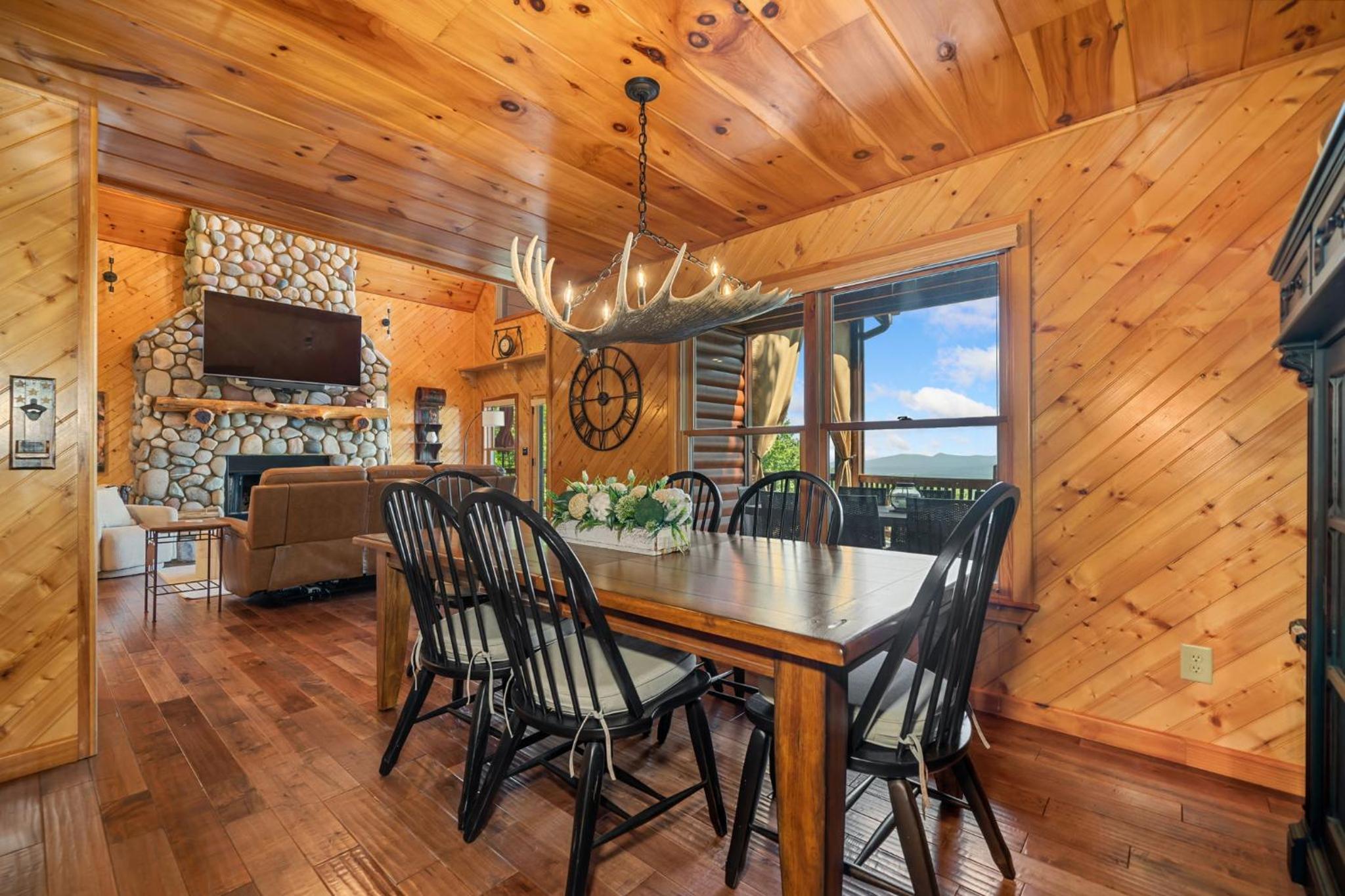 Sweetbay Lodge