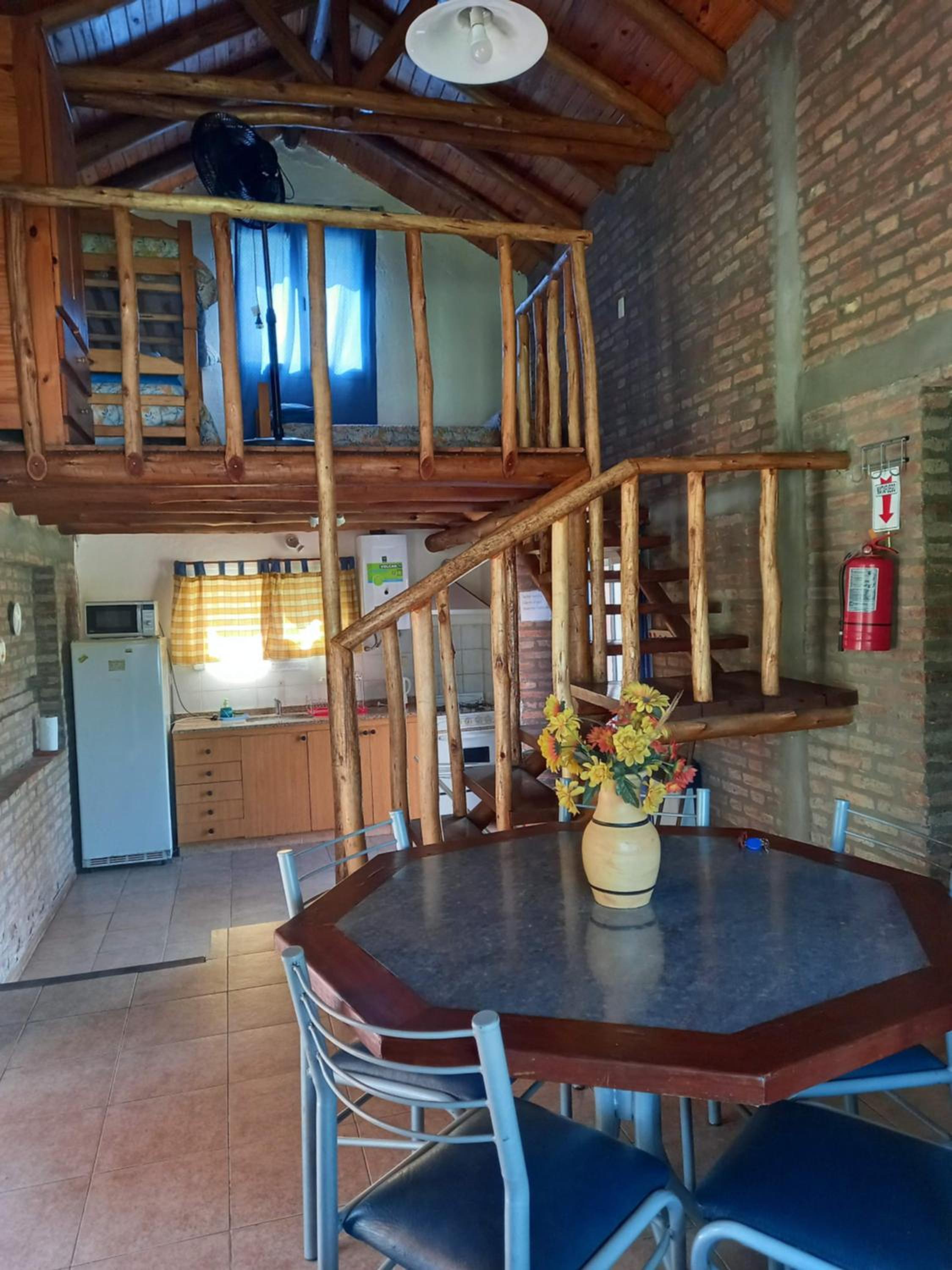 cabañas, montañas y naturaleza