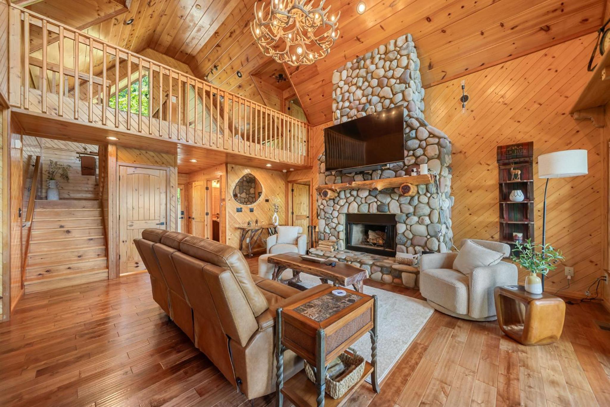 Sweetbay Lodge