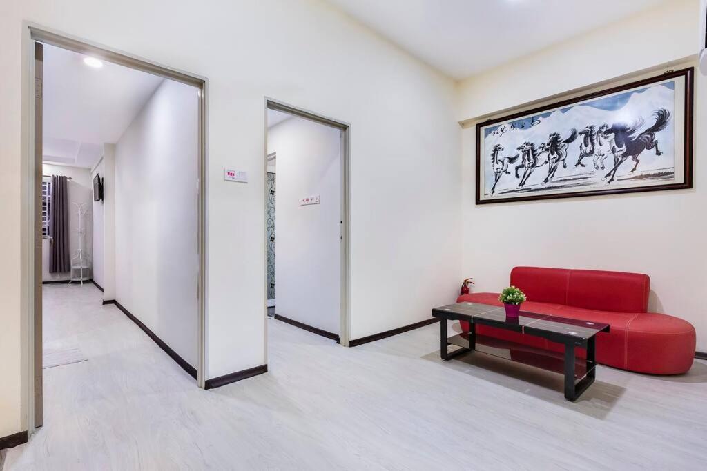 668HomestayTmn Sentosa大丰 17Pax Near Mid Valley