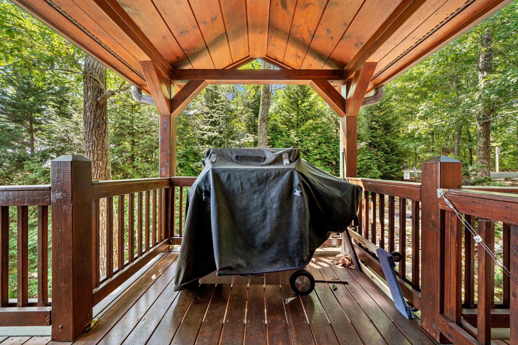 Sweetbay Lodge