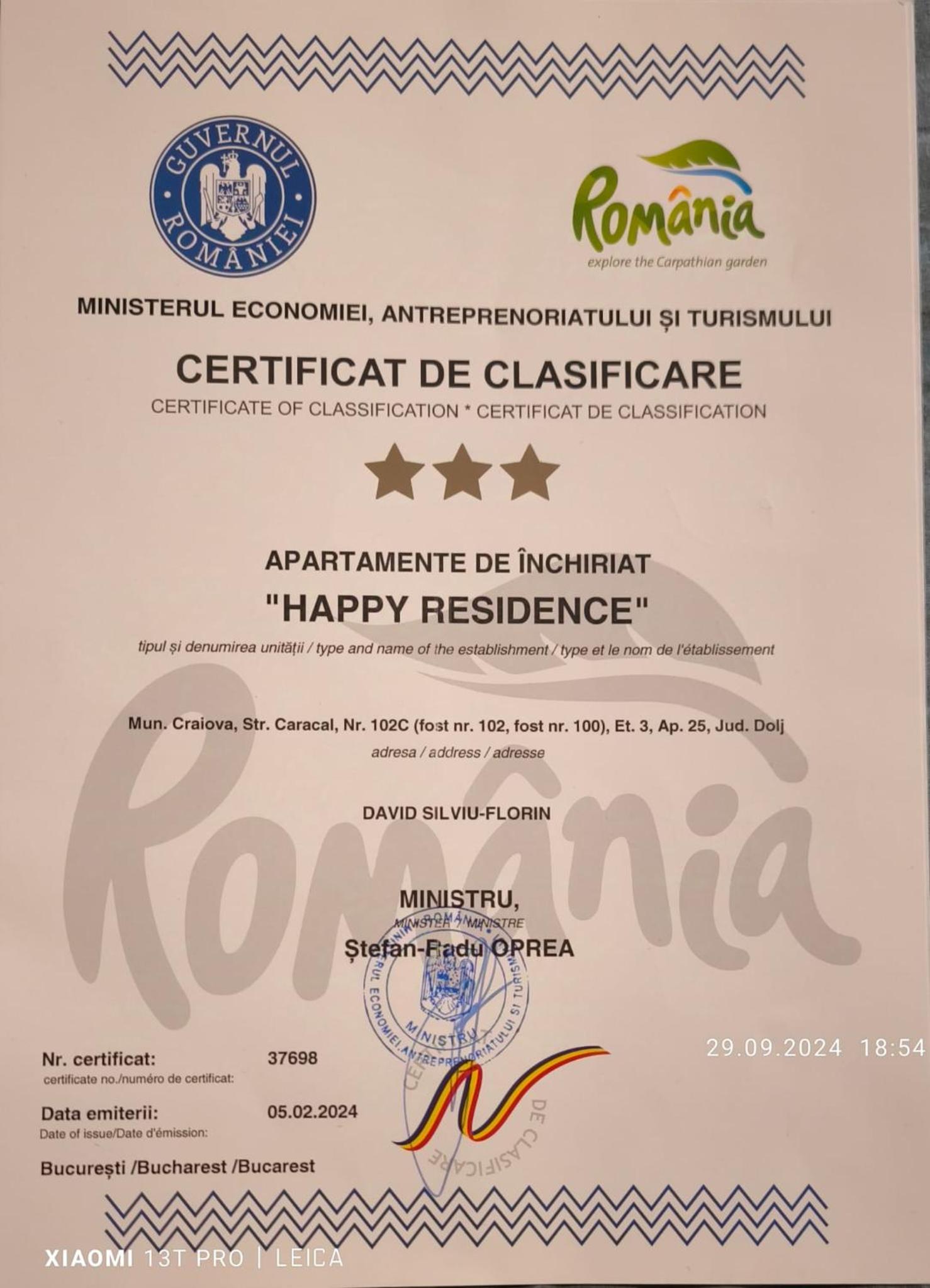 Happy Residence