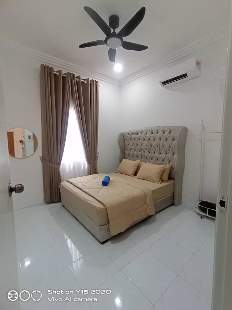 Delisha Qistina Homestay Jalan Rantau Panjang Pasir Mas photo 5