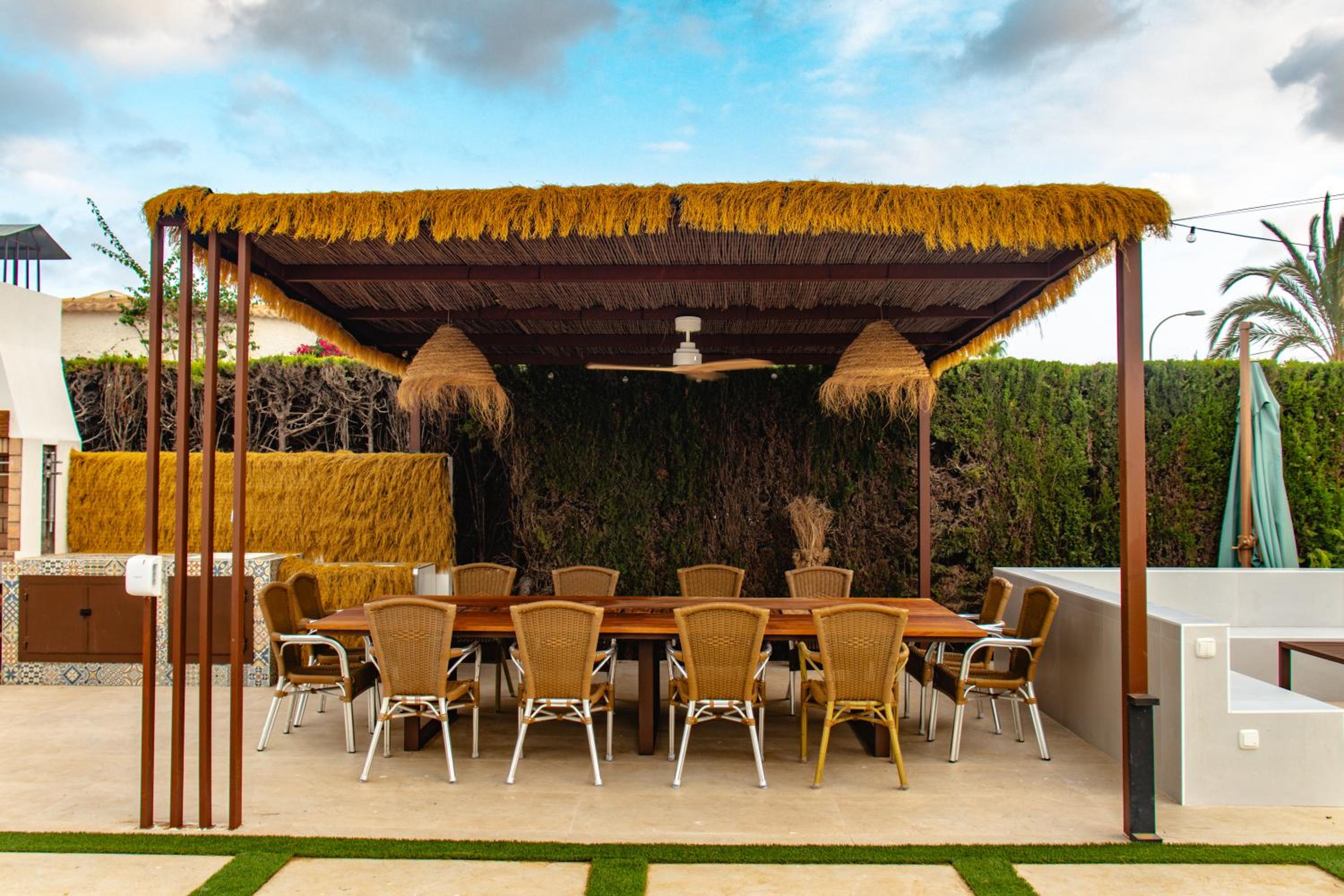 White Villa Deluxe