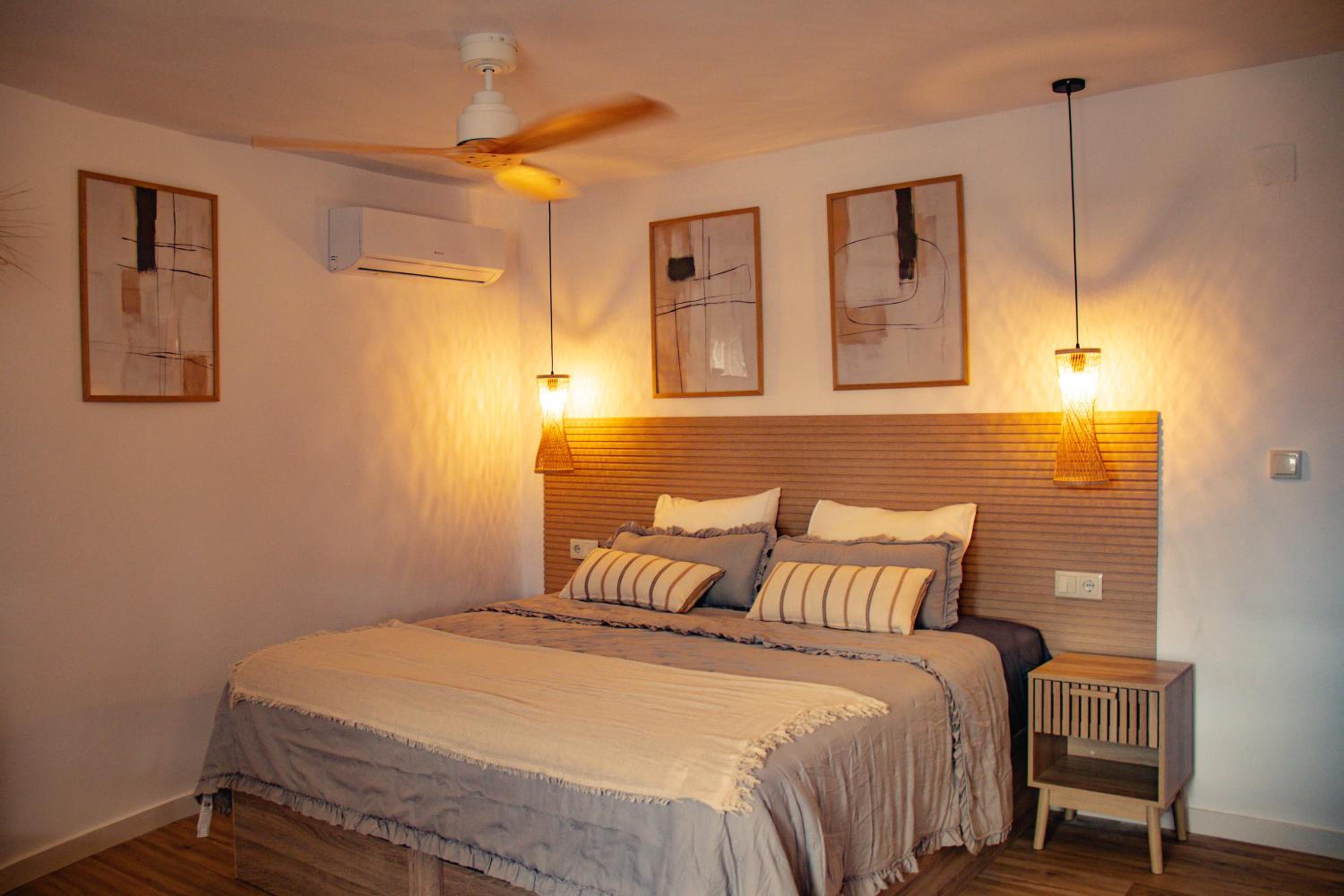 White Villa Deluxe