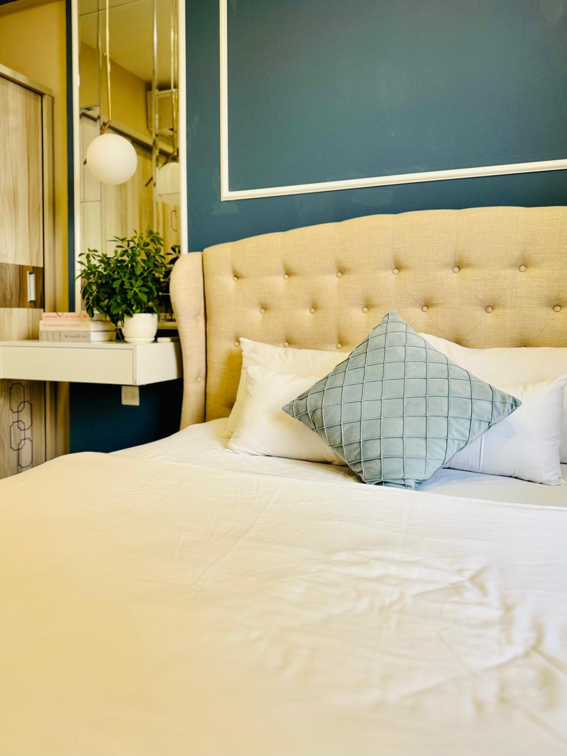 Soho Apt - luxury stay, next to BenThanh market