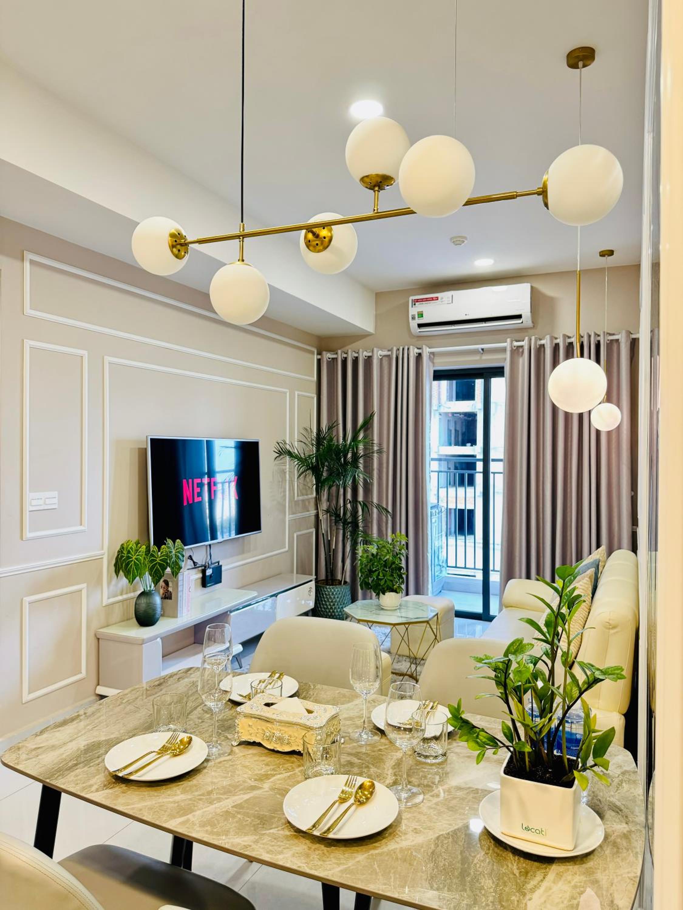 Soho Apt - luxury stay, next to BenThanh market