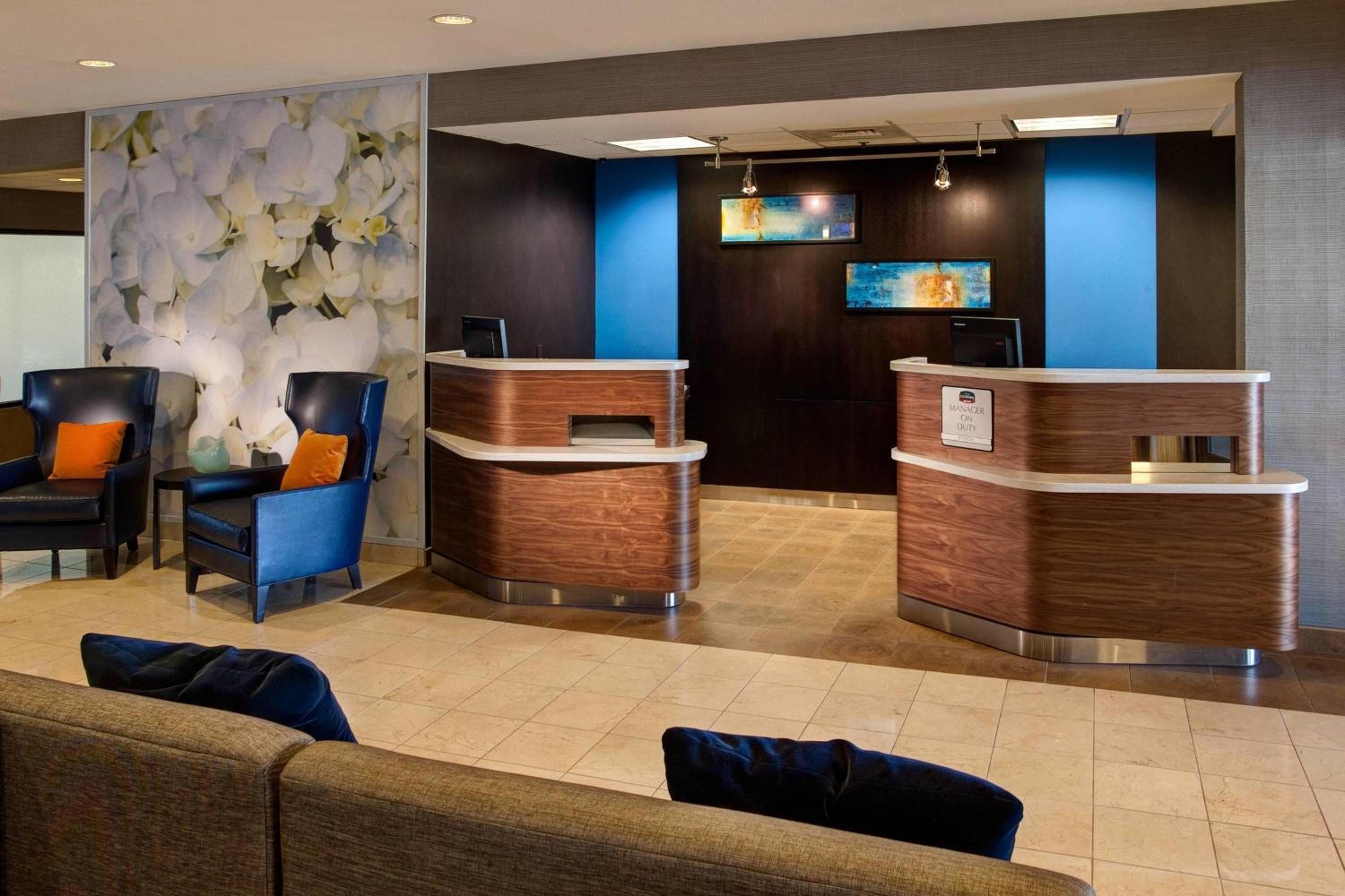 Kokomo Vacations - Courtyard by Marriott Kokomo - Property Image 3