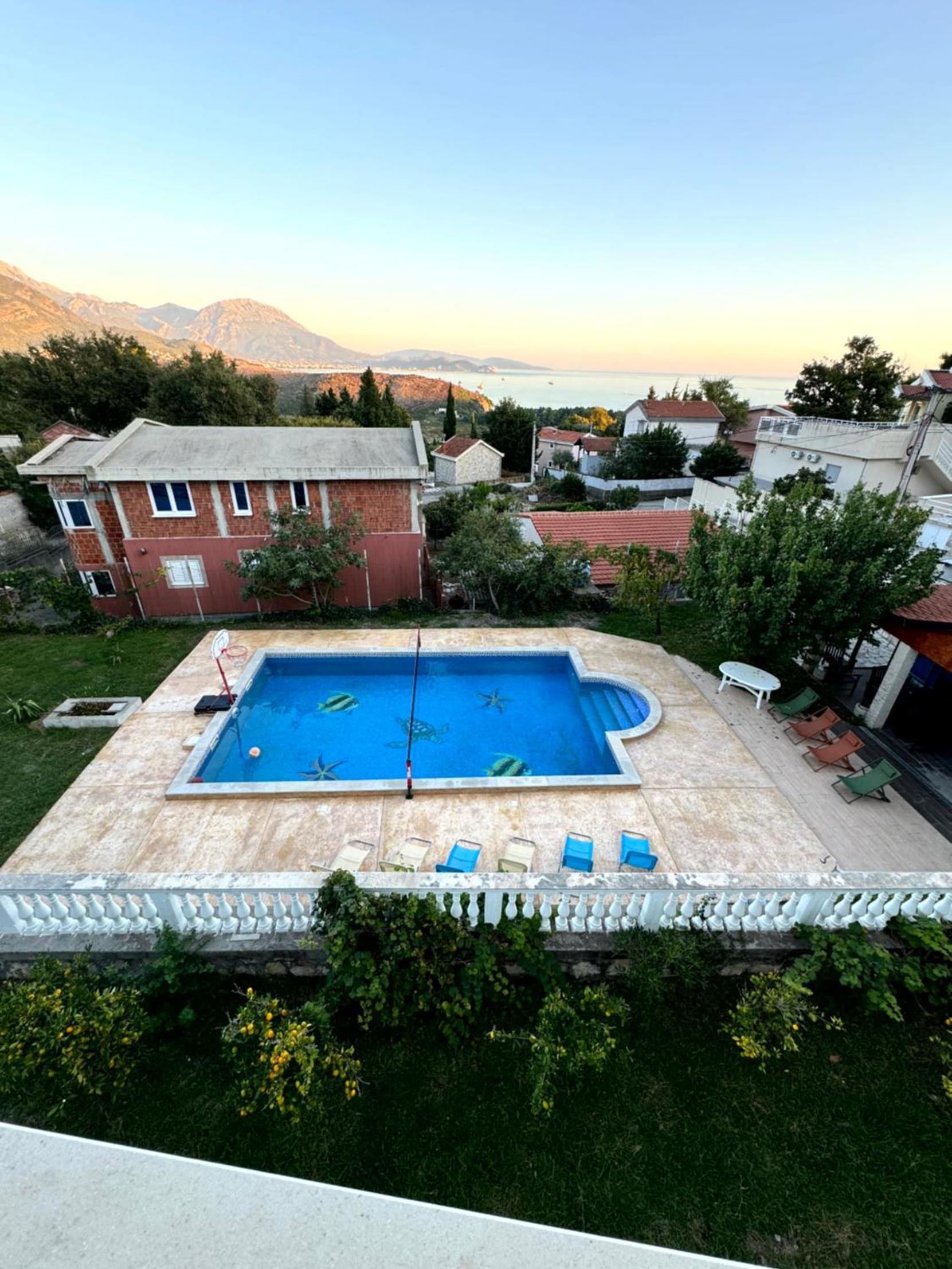 Sunset Pool Retreat view 5