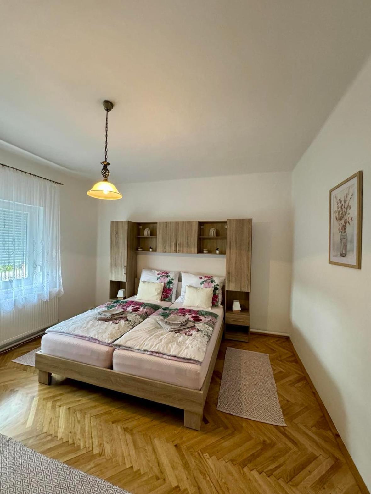 Nyugalom Szigete Apartmanok