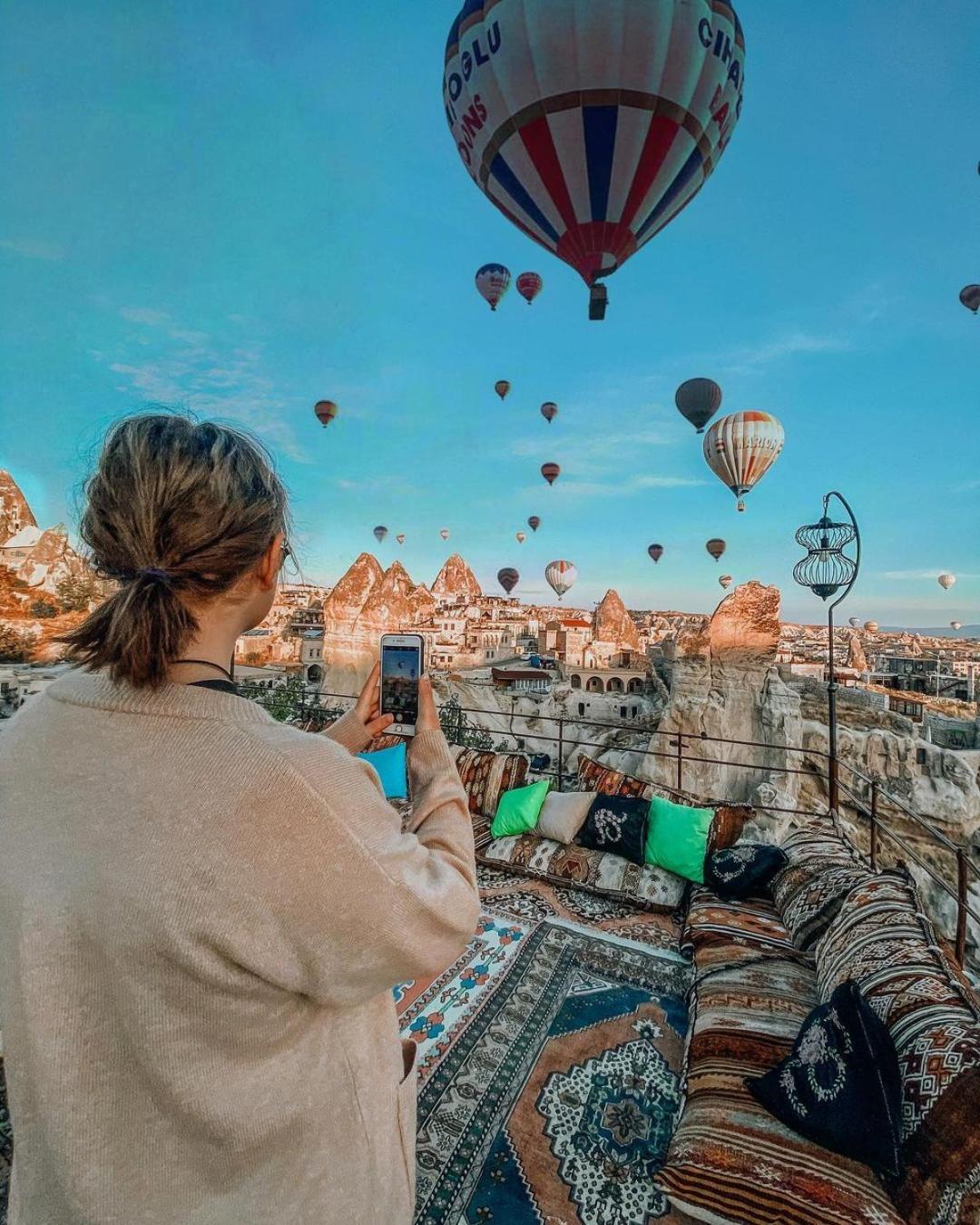 Traveller's Cave Hotel - Image 159