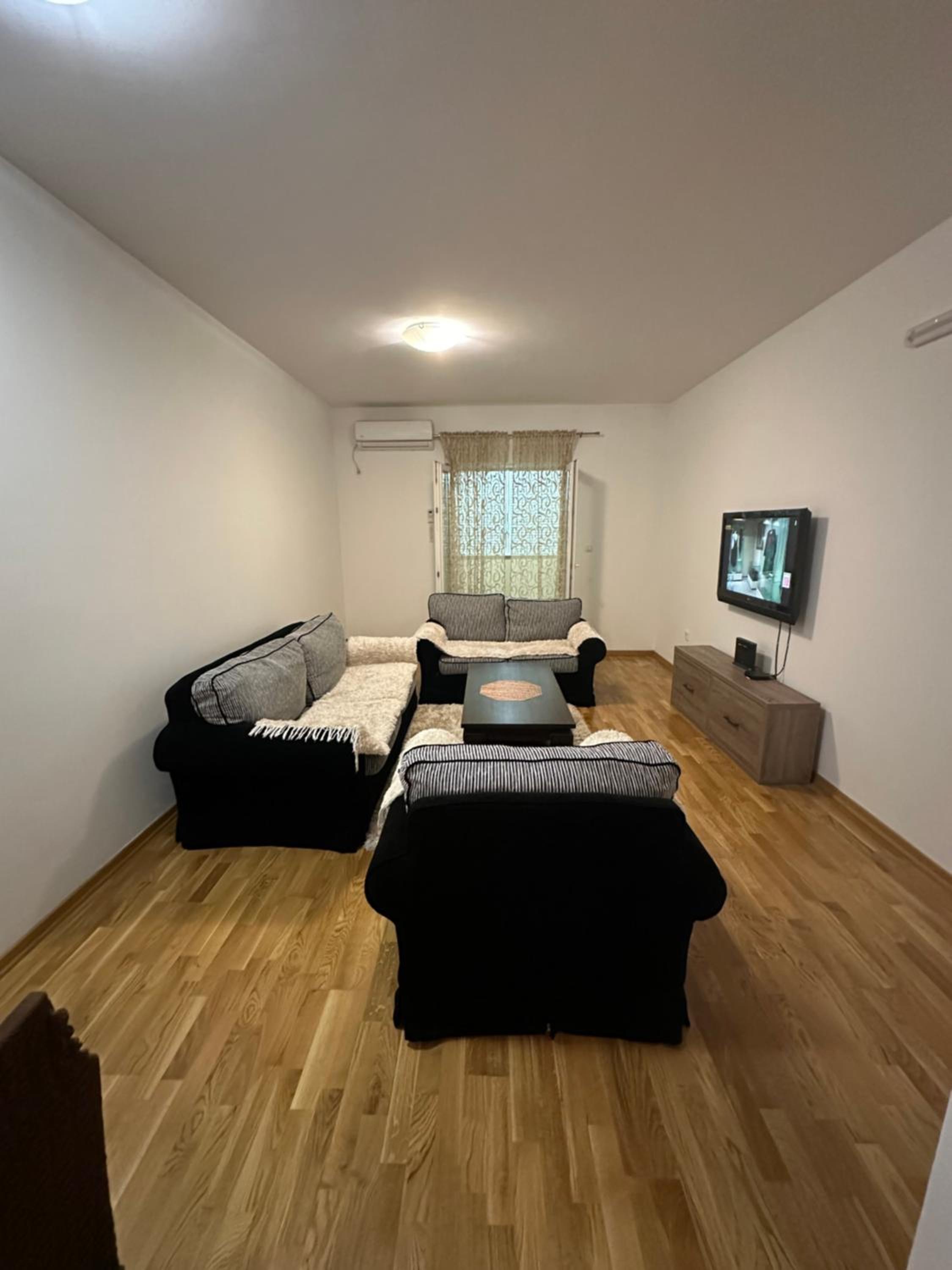 Viktor Apartman