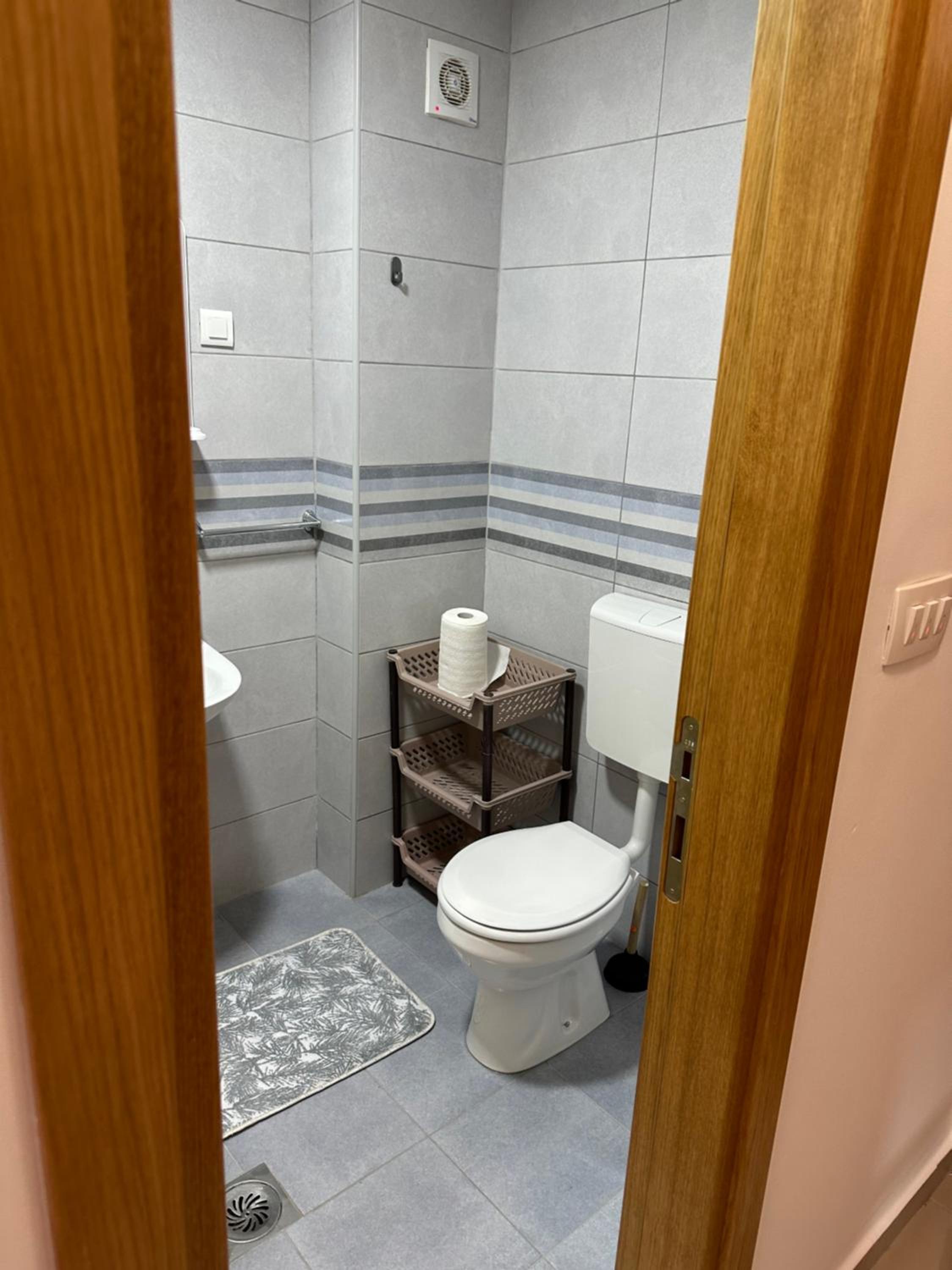 Viktor Apartman