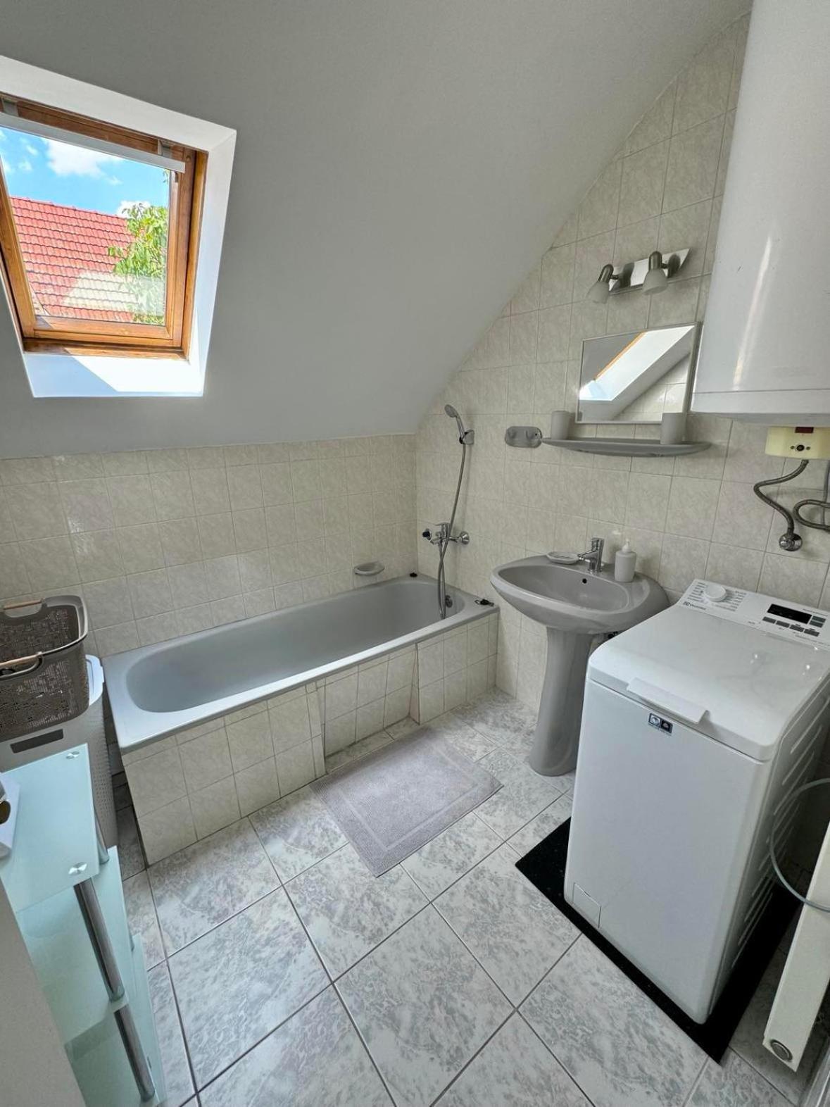 Nyugalom Szigete Apartmanok