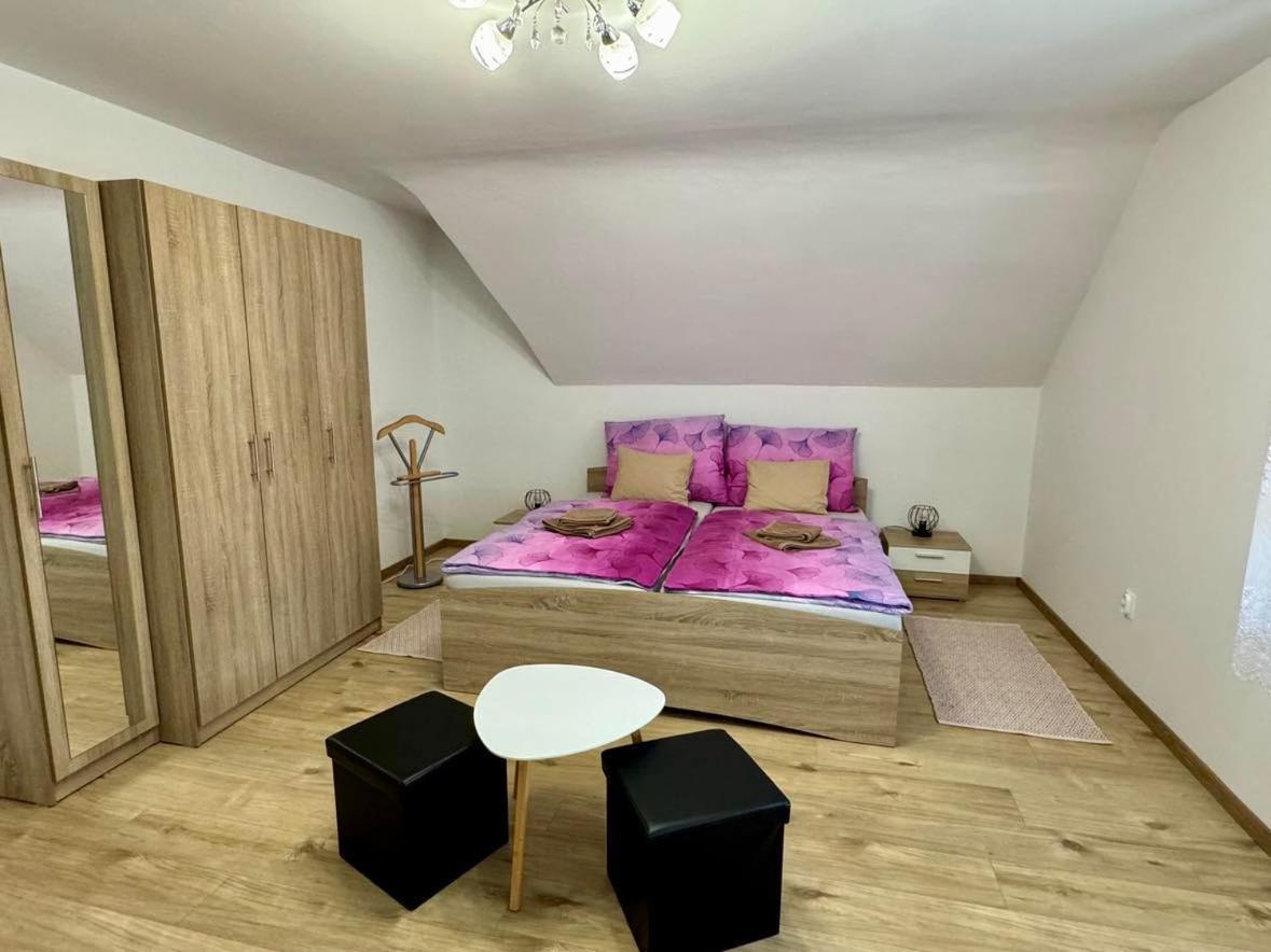 Nyugalom Szigete Apartmanok