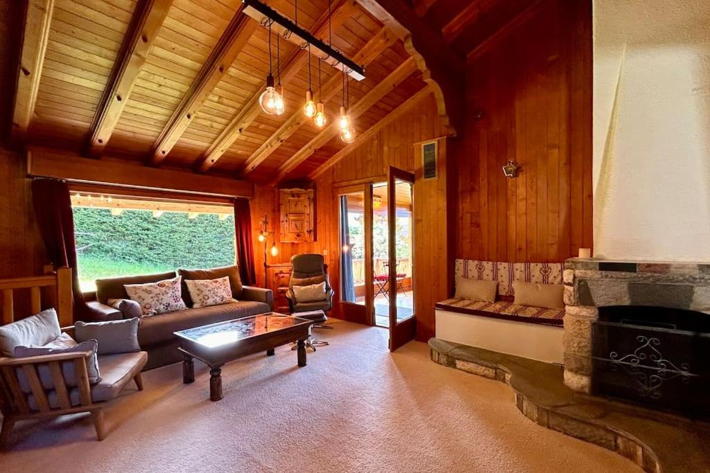 Peace & comfort - Great views and location